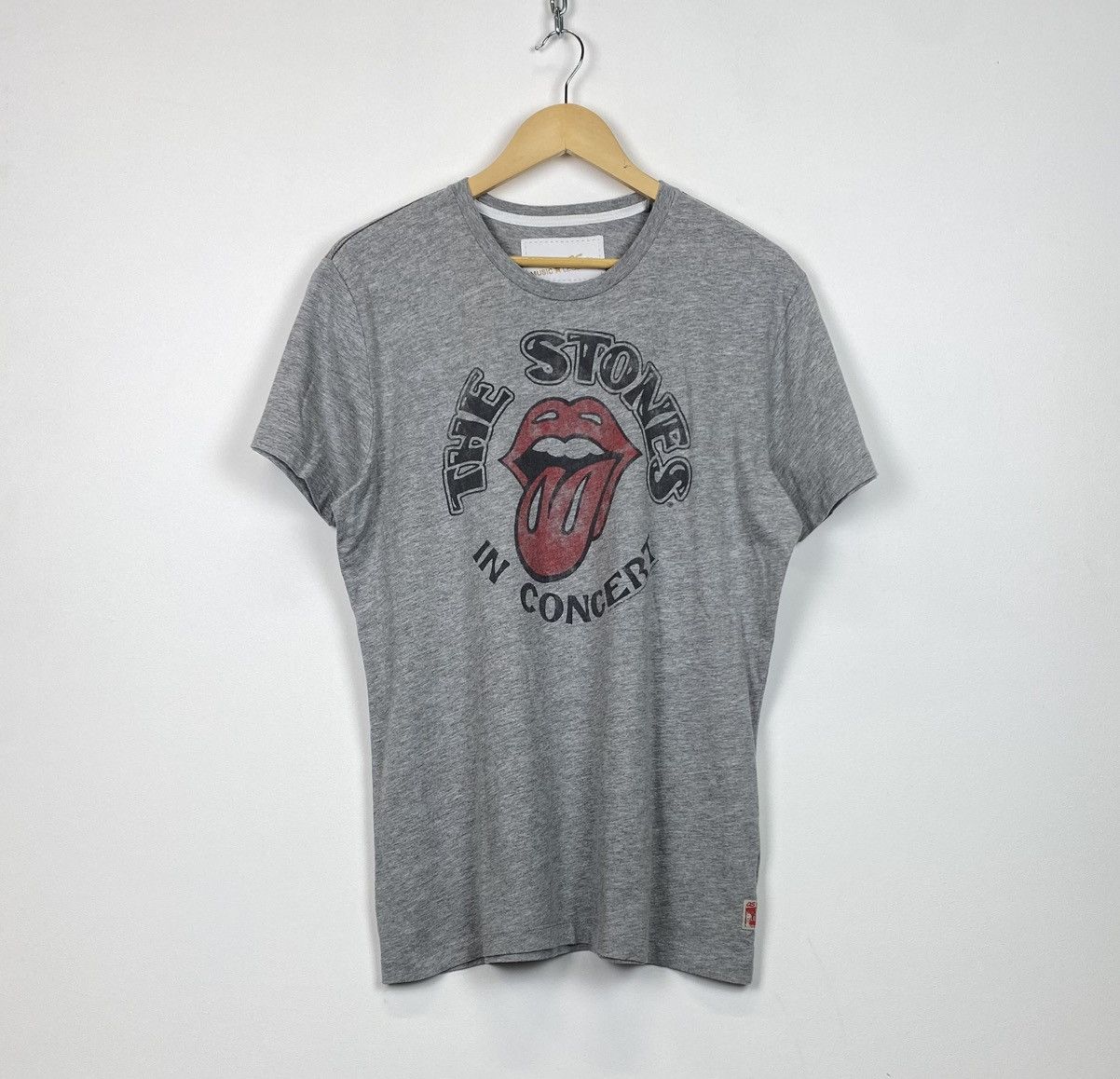 Band Tees Rolling Stones In Concert 2011 Band Tour T-Shirt Size L Y2K Size US L / EU 52-54 / 3 - 1 Thumbnail