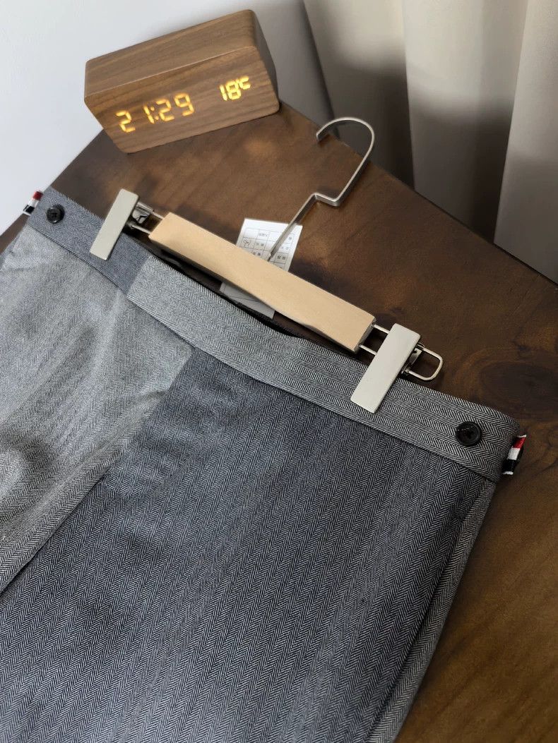 Thom Browne thom browne Size 1 Color-blocked trousers 2503-Nextarrow Size US 36 / EU 52 - 2 Thumbnail