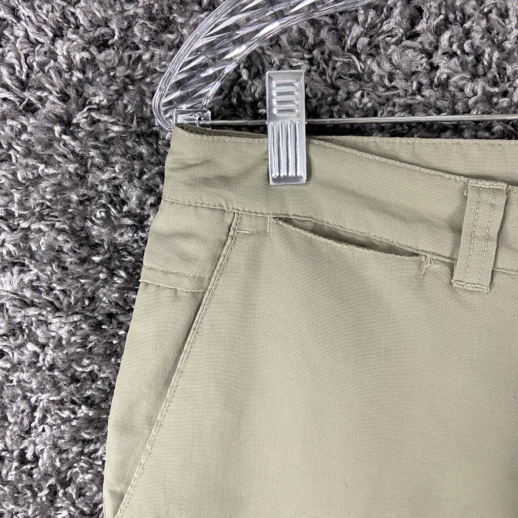 Vintage REI Pants Chino Mens 32x29 Beige Regular Inseam 29 Outdoor Outdoor Pants with Small Imperfections Size US 32 / EU 48 - 6 Thumbnail
