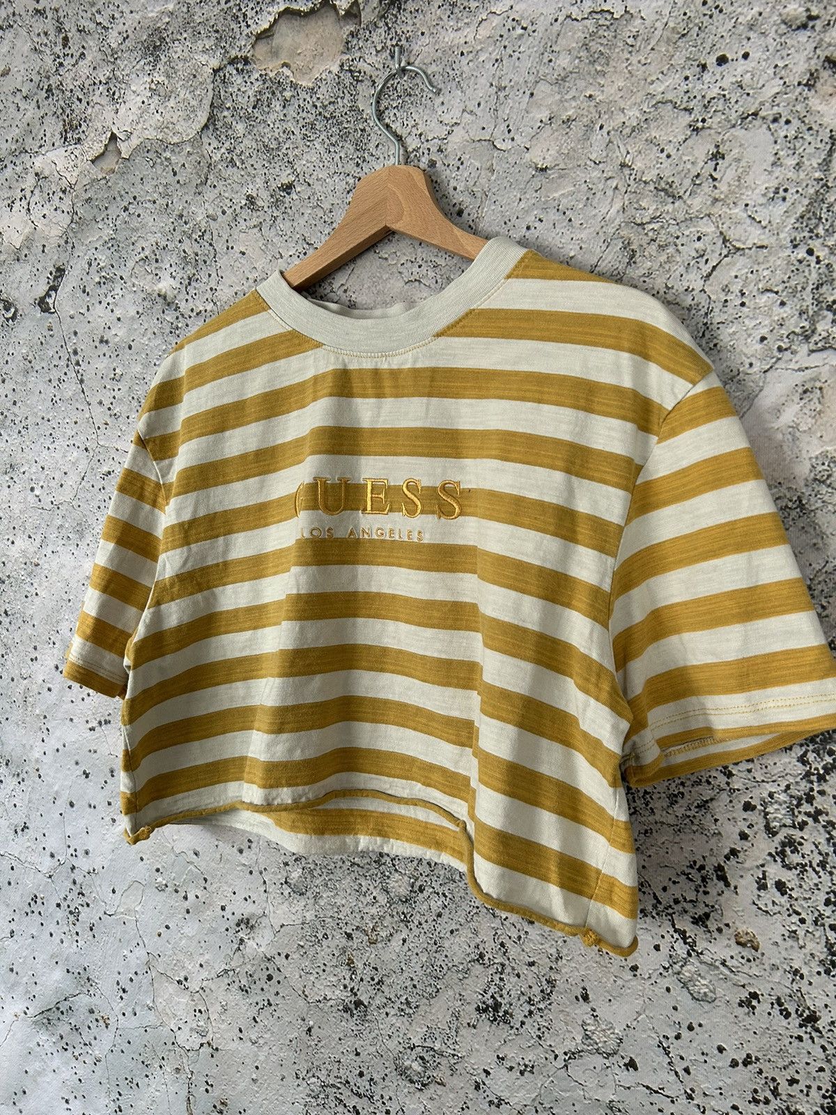 Guess Vintage 90s Guess Jeans Striped Tee Hype Rare Size S / US 4 / IT 40 - 2 Thumbnail