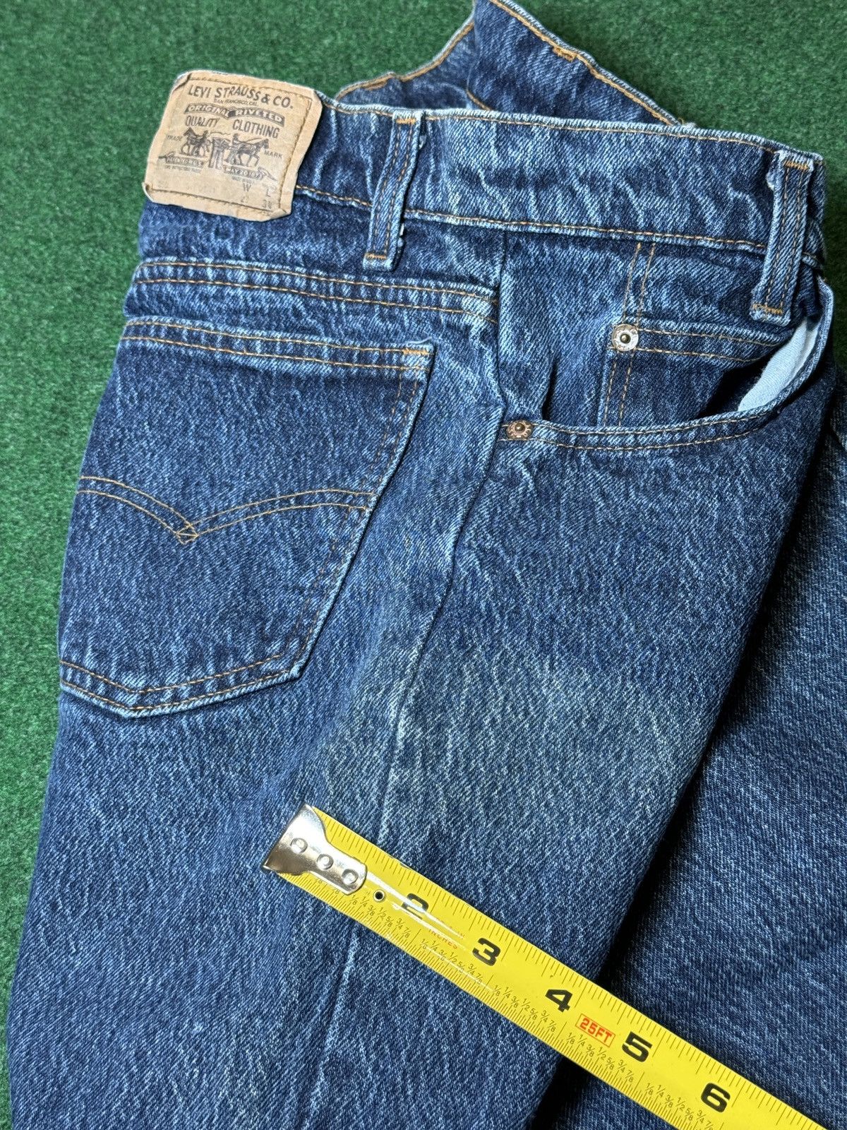 Levi's Vintage Clothing × Vintage Vtg 80s Levi’s Orange Tab Student Straight Leg 28x25 Jeans Size US 28 / EU 44 - 13 Thumbnail
