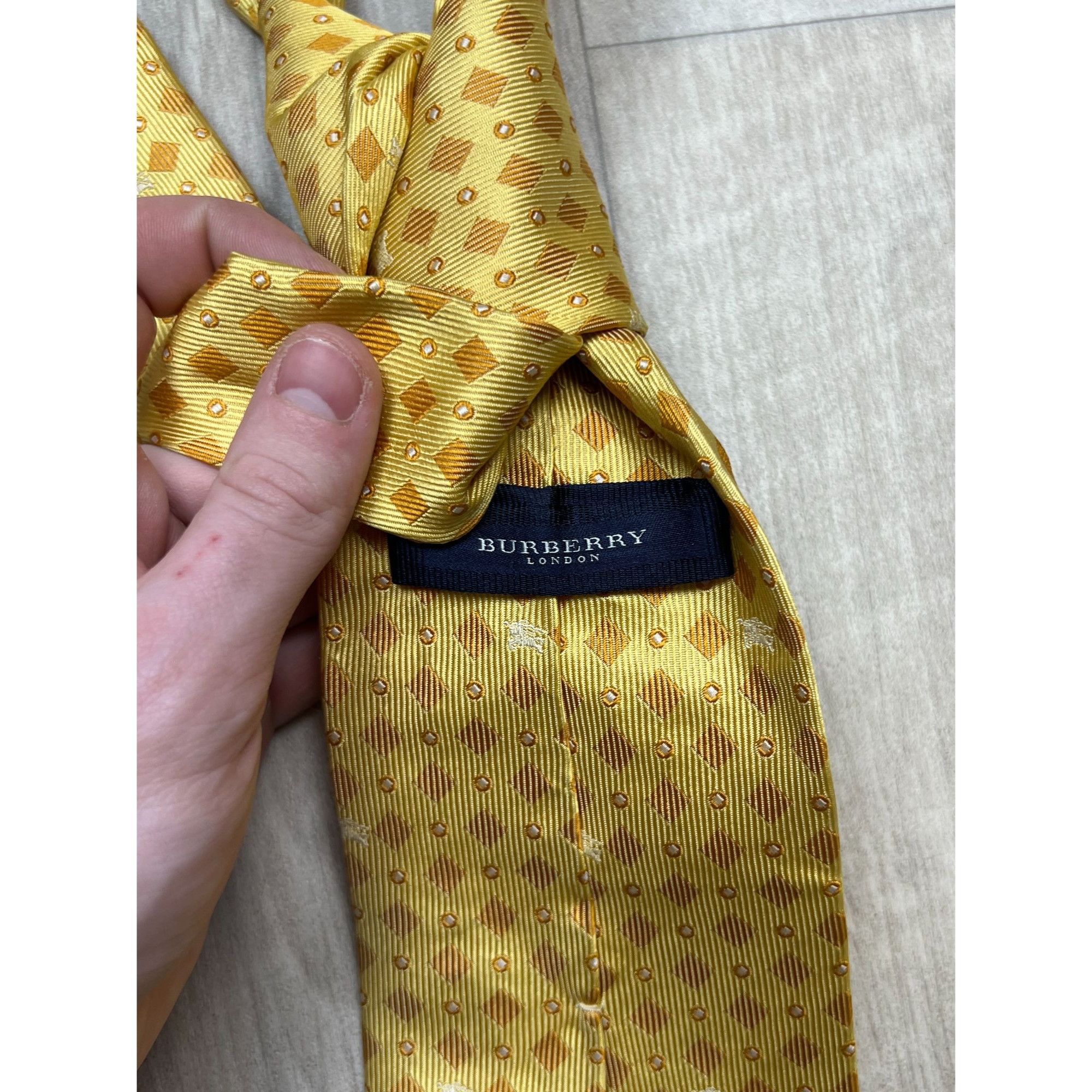 Burberry Burberry Vintage Silk Tie (Y0142) Size ONE SIZE - 4 Thumbnail