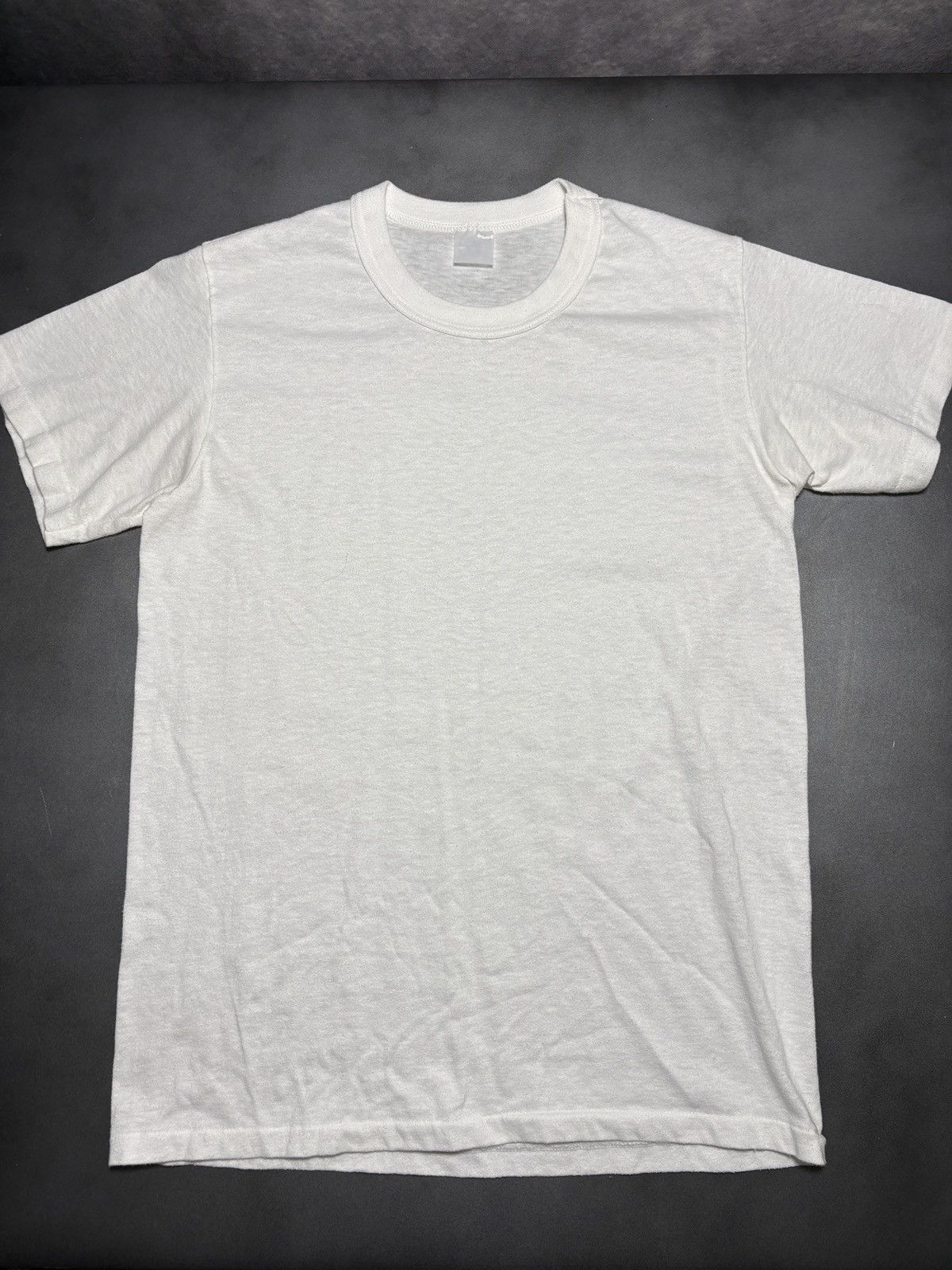 Vintage Vintage Mr. Briefs White T-Shirt 1980s Blanks Tee Canada 70s Size US S / EU 44-46 / 1 - 5 Thumbnail