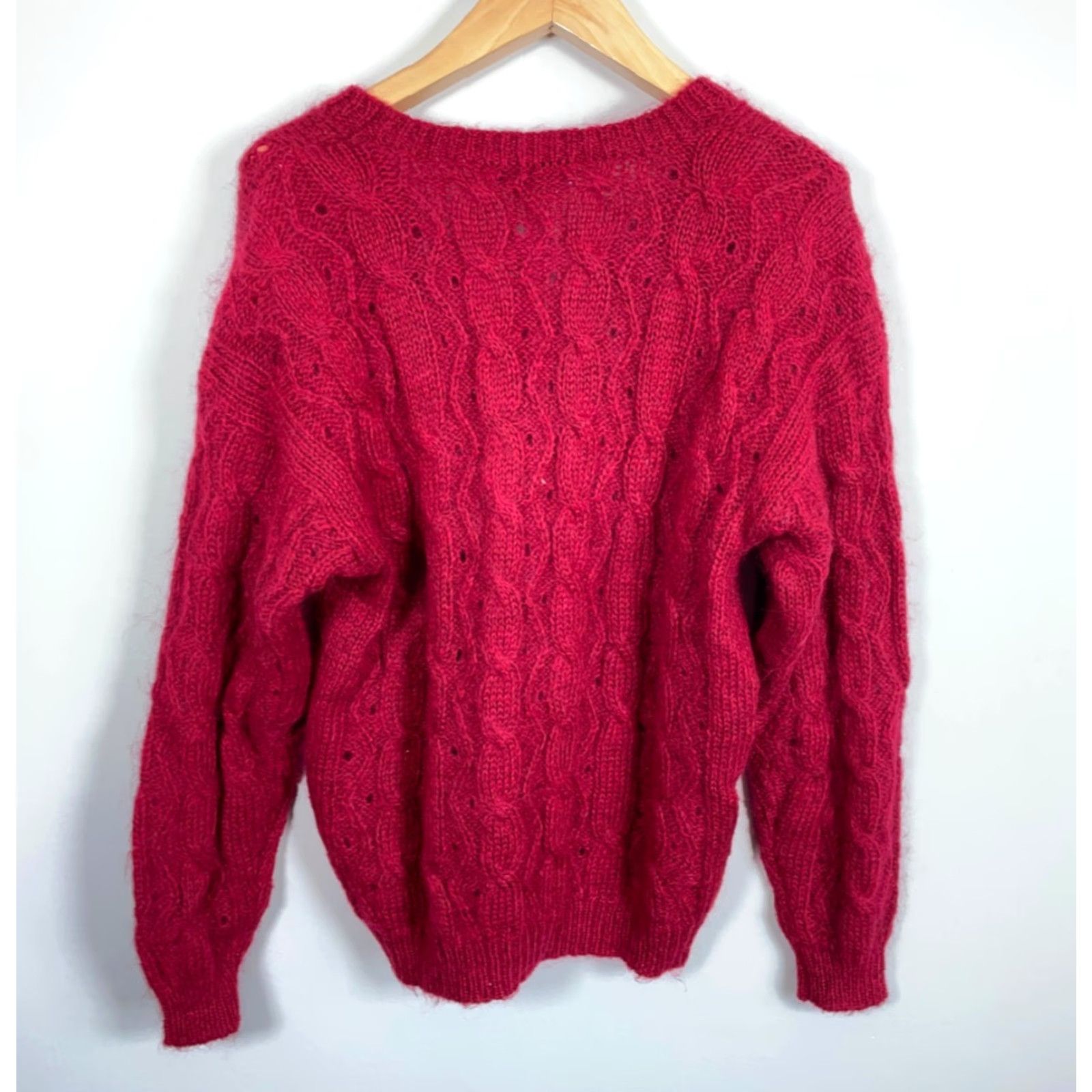 Vintage VINTAGE Northern Isles Cardigan Women's Large Red Mohair-Blend Chunky Knit Cardigan Crew Neck 90s Retro Size L / US 10 / IT 46 - 2 Thumbnail