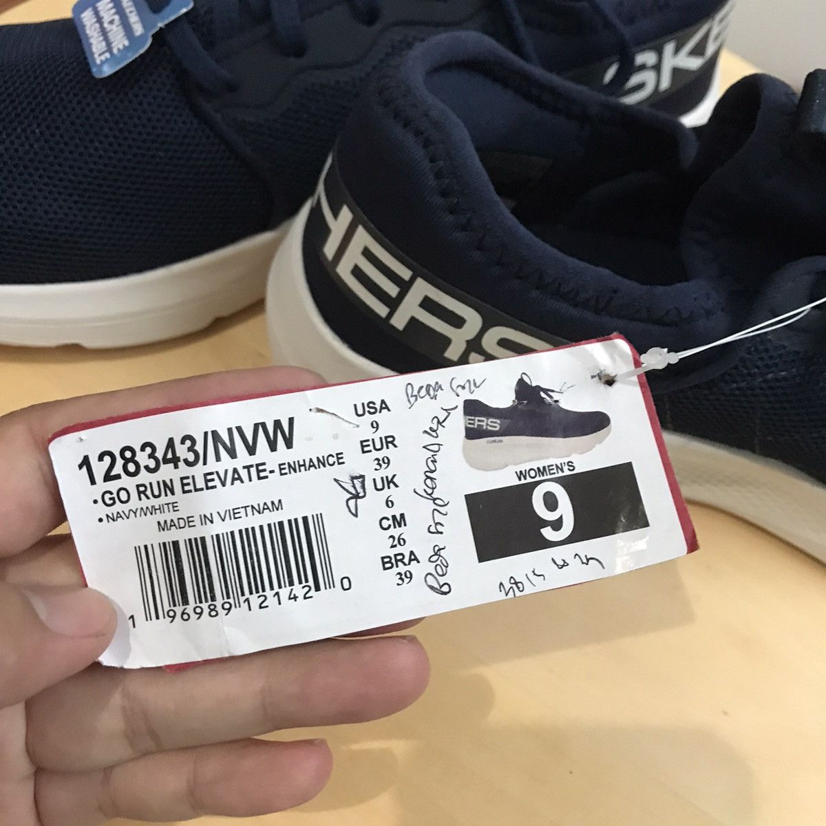 SKECHERS Skechers Go run elevate Charchoal Blue Sneaker Shoe Running Size US 6 / EU 39 - 15 Thumbnail