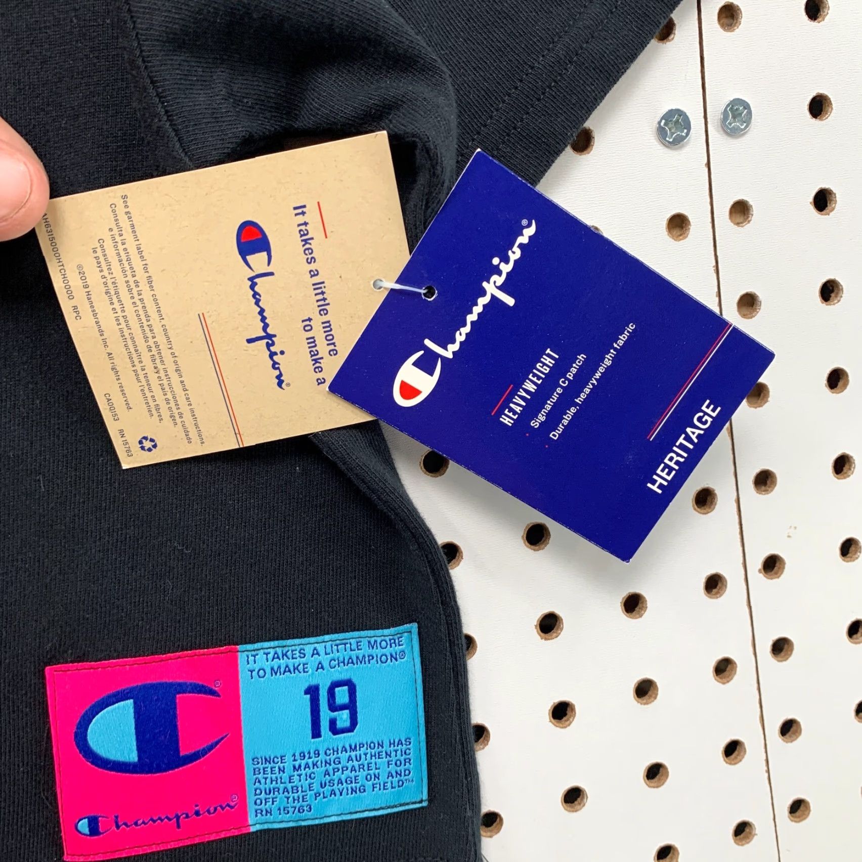 Champion VINTAGE Champion Cropped Shirt Womens Small Black Neon Blue Logo Patch Casual Summer 90s Womens Size S / US 4 / IT 40 - 7 Thumbnail