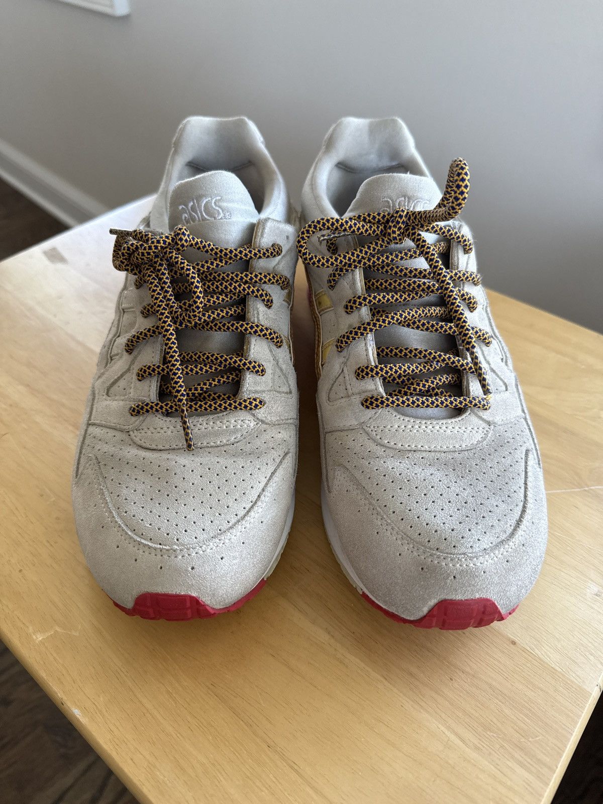 Asics × CNCPTS ASICS GEL Lyte V x Concepts CNCPTS Cream Red 2015 sz10 Size US 10 / EU 43 - 4 Thumbnail