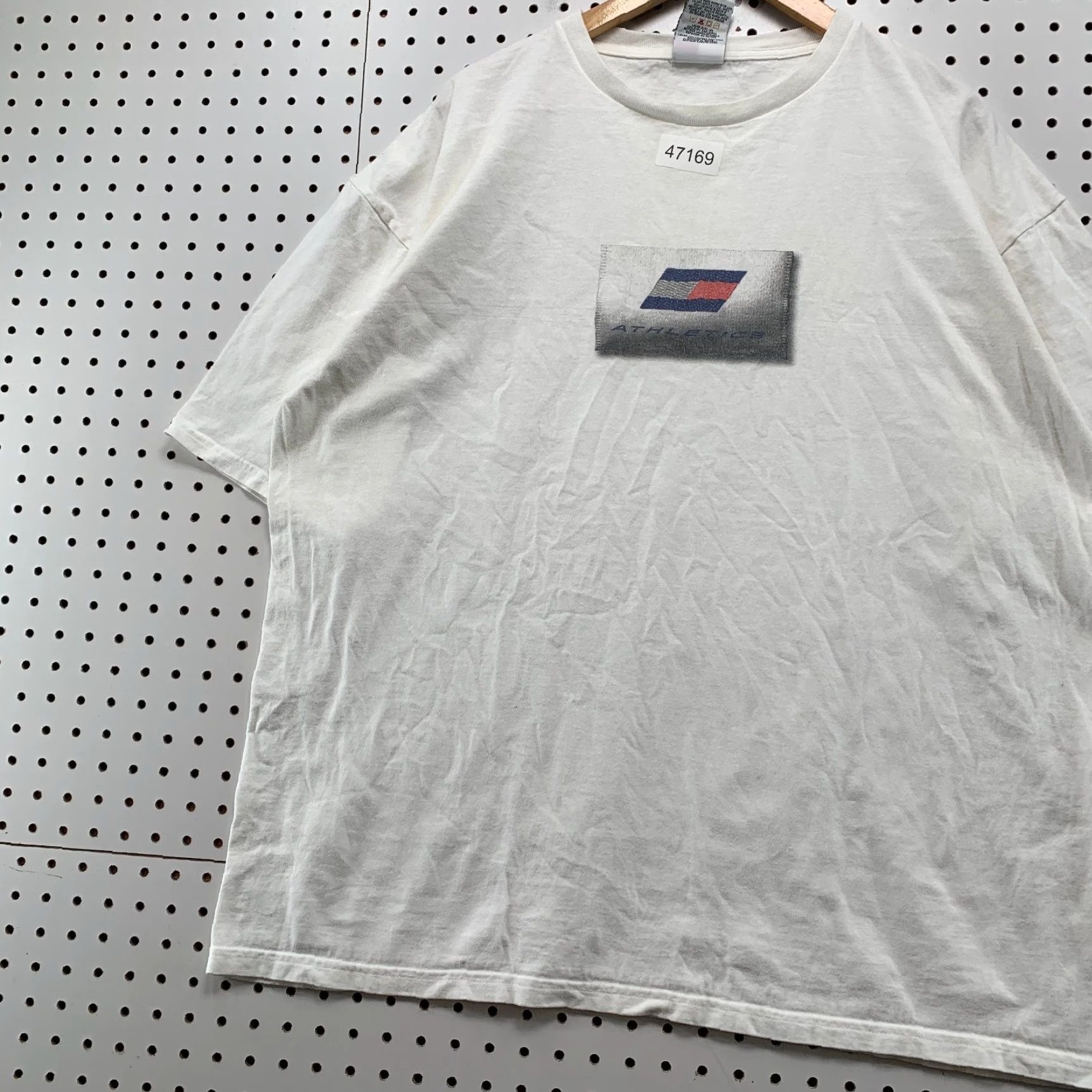 Tommy Hilfiger VINTAGE Tommy Hilfiger T Shirt Mens 2XL White Tommy Flag Graphic Y2K Tommy Hilfiger Tommy Jeans Shirt Mens 2XL White Graphic Print Size US XXL / EU 58 / 5 - 4 Thumbnail