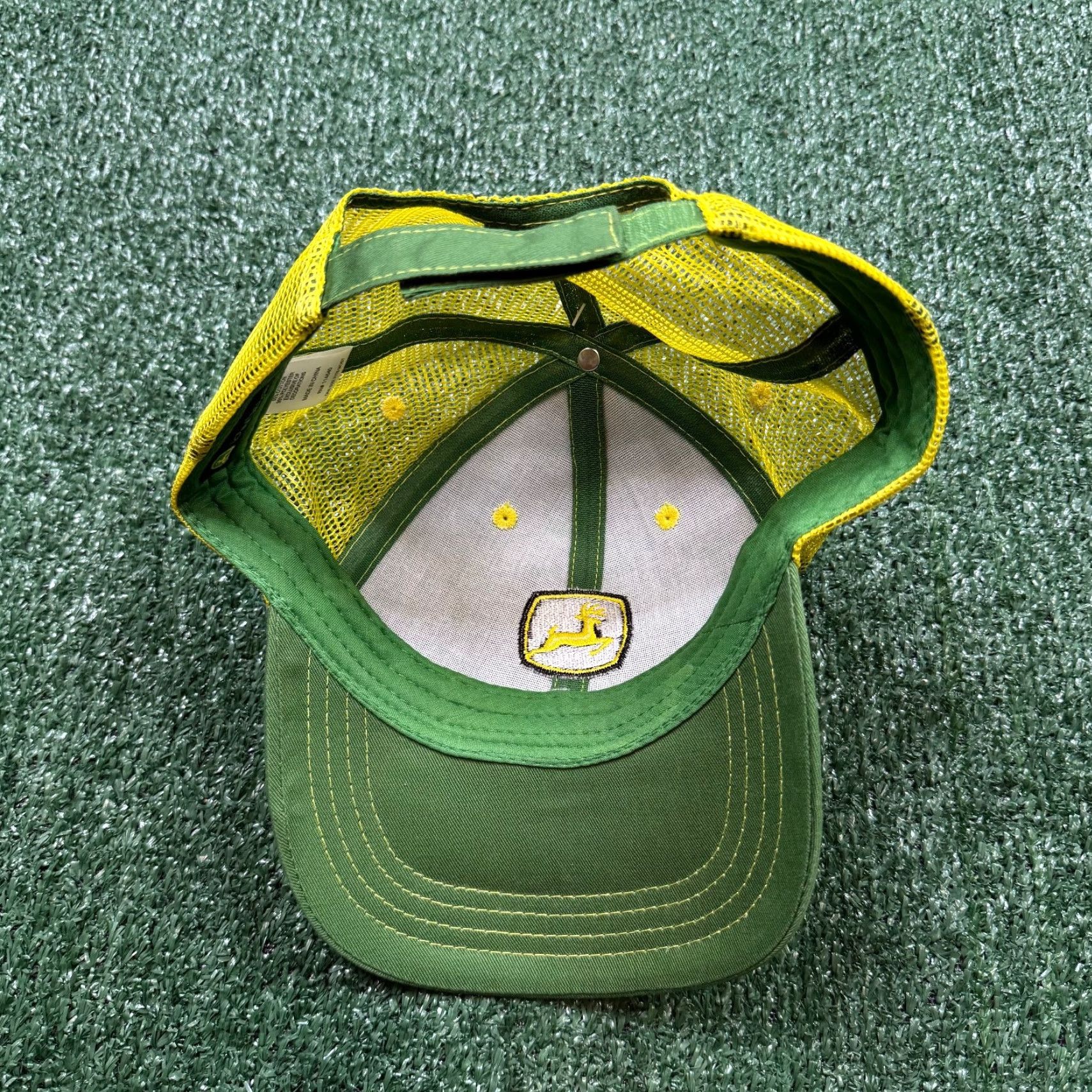 John Deere John Deere Trucker Hat Green Yellow Adjustable Men's One Size Lightweight Snapback Hat Size ONE SIZE - 6 Thumbnail