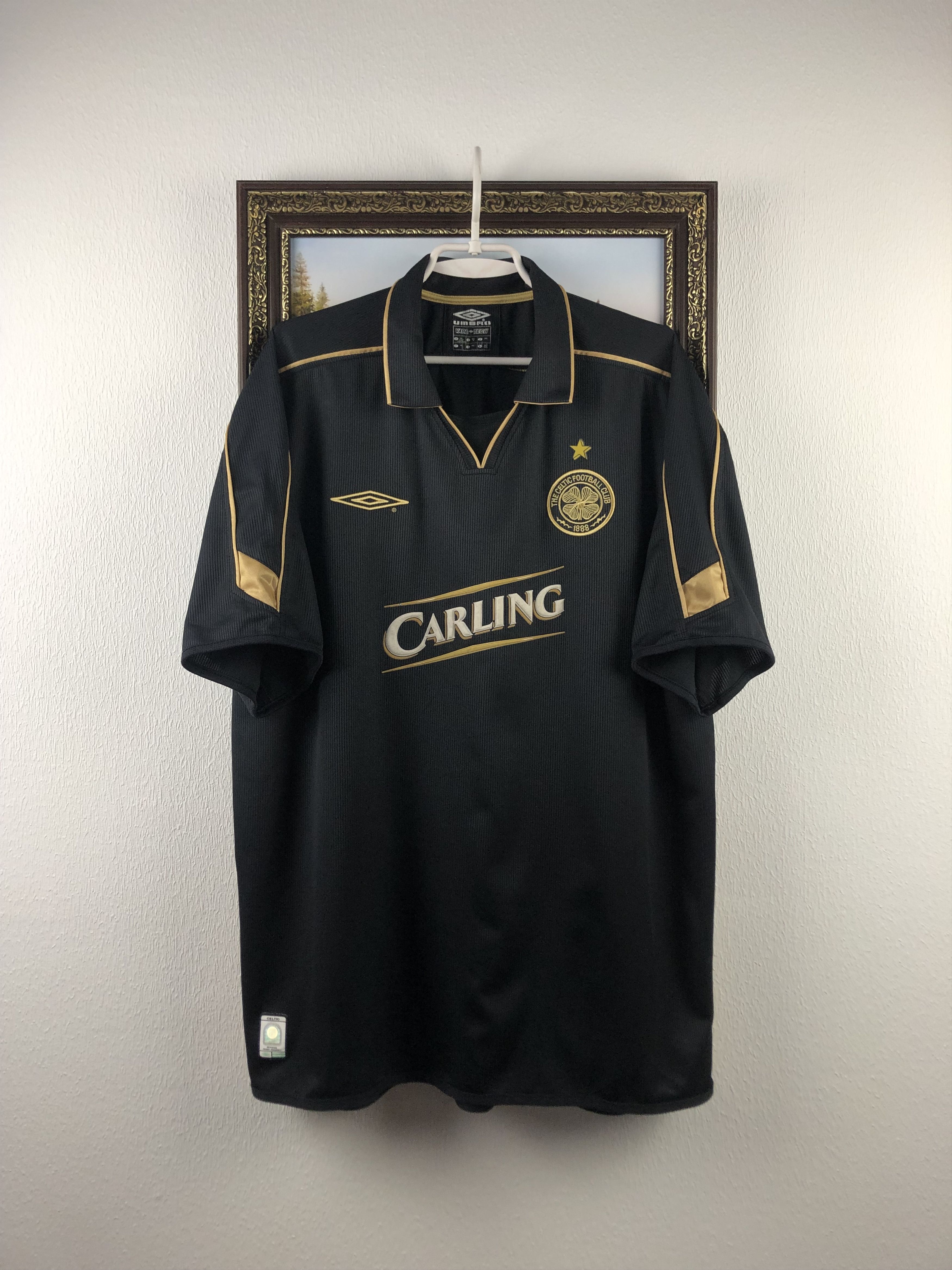 Umbro Celtic football shirt 2003 Soccer Umbro Jersey Black Trikot Size US XXL / EU 58 / 5 - 1 Thumbnail