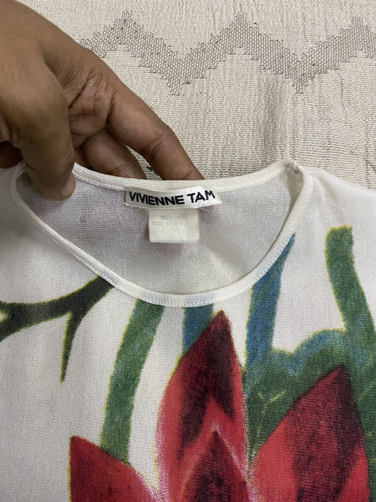 Vivienne Tam 90s VIVIENNE TAM RED LOTUS SHORT SLEEVE SHIRT Size S / US 4 / IT 40 - 8 Thumbnail