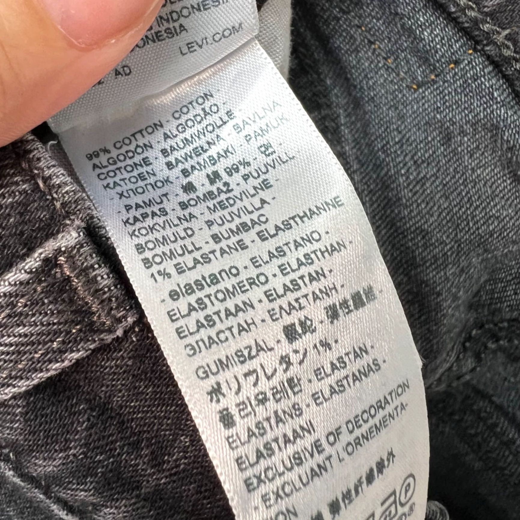 Levi's Levi's 501 Jeans Womens 24x30 Black Denim High-Waisted Straight Leg Vintage No 90s (Adult) Womens Jeans Size 42" / US 20 - 5 Thumbnail