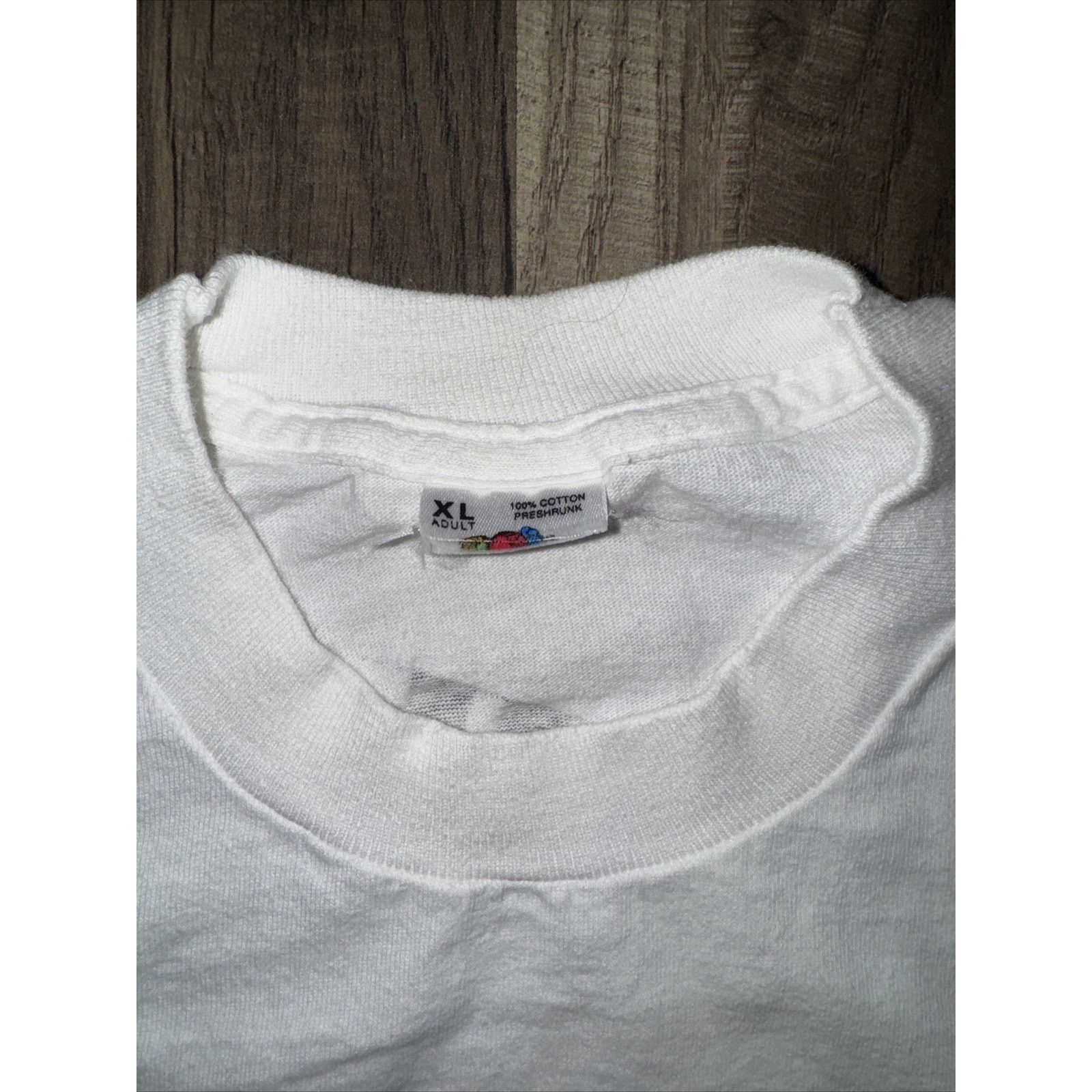 Band Tees 1993 Elton John Live In Concert Your T-Shirt XL 22x27 Size US XL / EU 56 / 4 - 3 Thumbnail