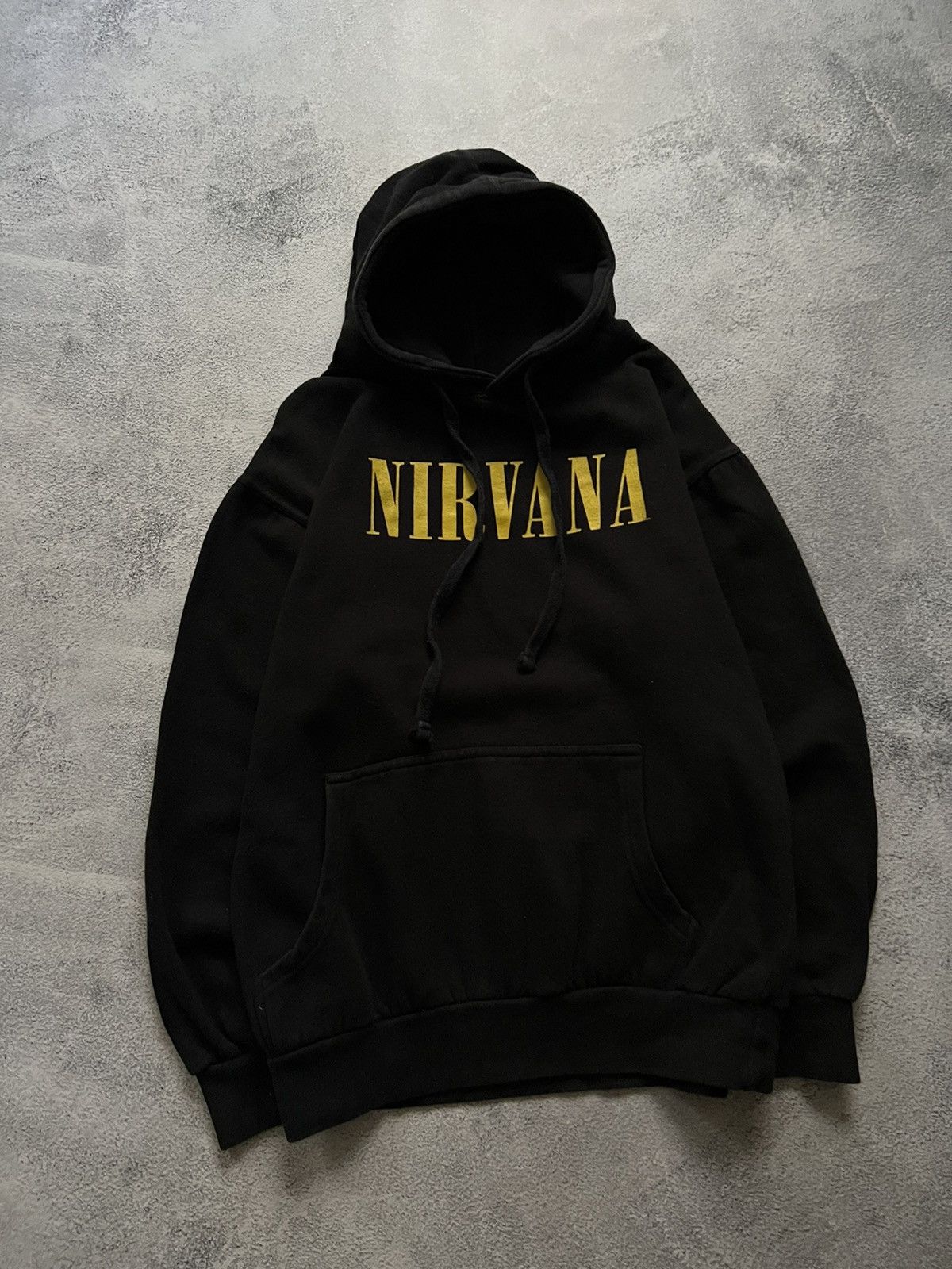 Band Tees × Nirvana × Vintage Vintage Y2k Nirvana Smile Big Logo Hoodie 00’s Size US L / EU 52-54 / 3 - 4 Thumbnail