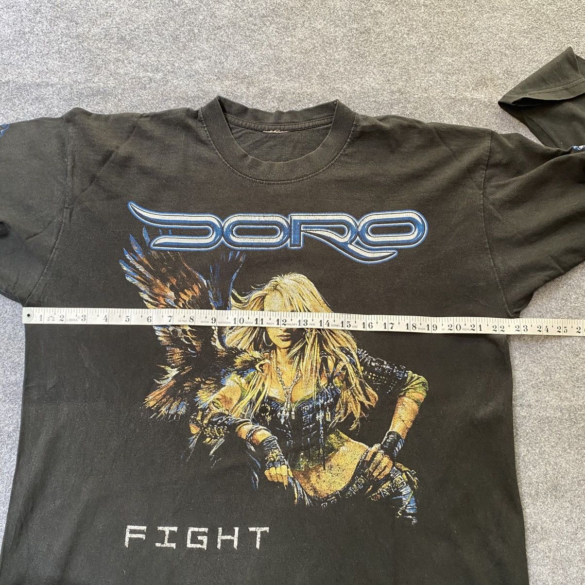 Band Tees Vintage Doro 2002 Fight Tour long-sleeve T shirt in black Size US XL / EU 56 / 4 - 7 Thumbnail