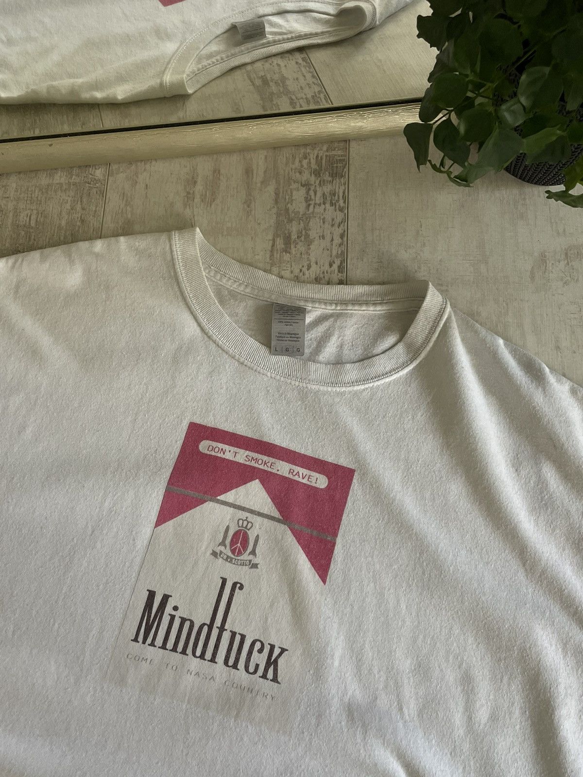 Vintage Crazy T-Shirt Mindfuck Don’t Smoke. 🚭 Rave Y2K Opium RARE Size US M / EU 48-50 / 2 - 3 Thumbnail