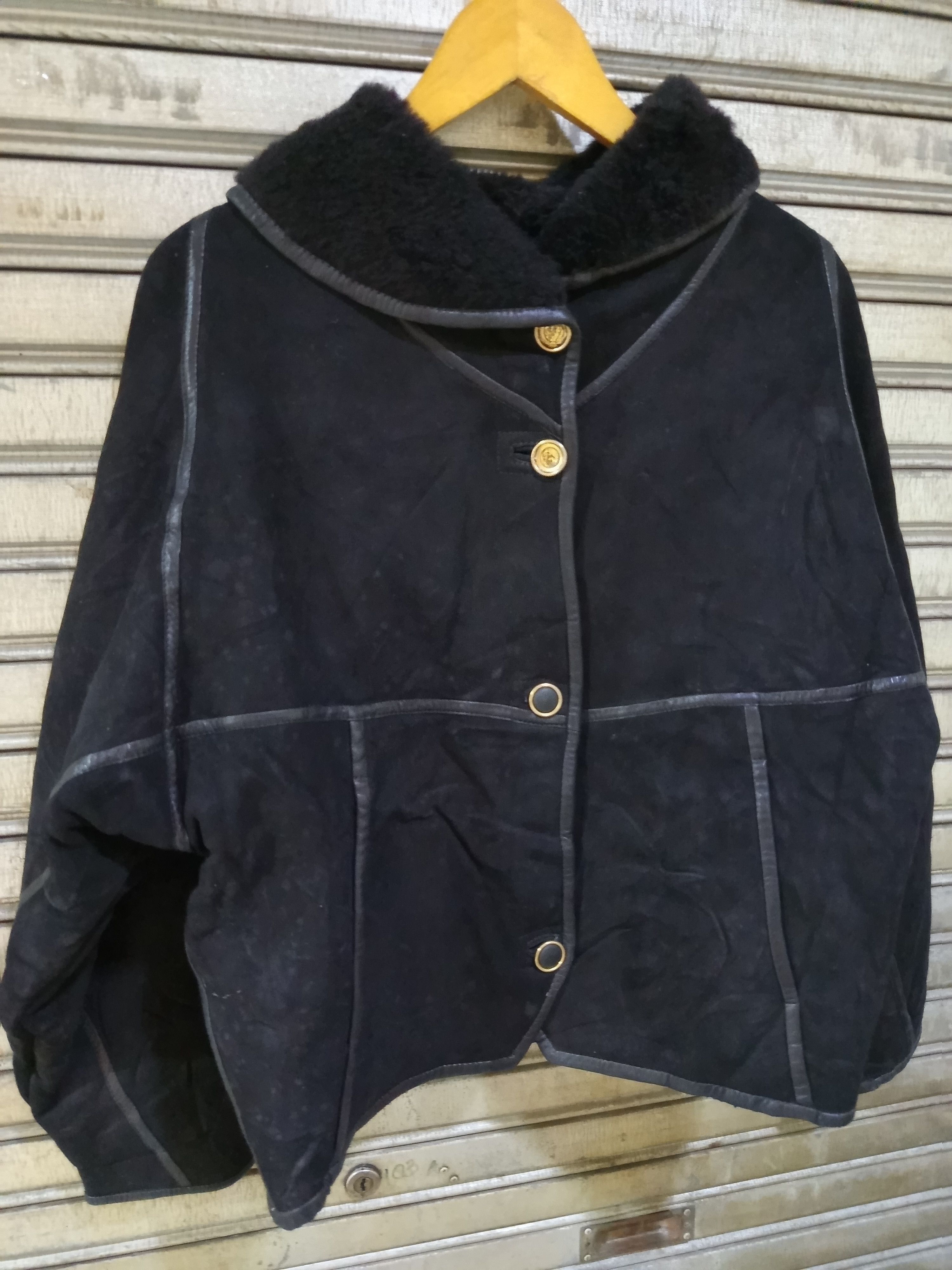 Emmanuelle Khanh 1970s Emmanuel Khanh Paris Shearling Cropped Jacket Size L / US 10 / IT 46 - 4 Thumbnail