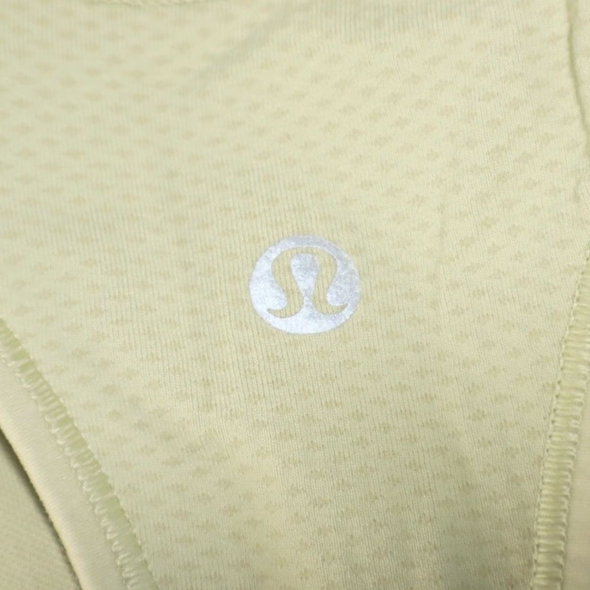 Lululemon VINTAGE Lululemon Ebb to Train Bra Green Women's 6 Shirt Size ONE SIZE - 5 Thumbnail