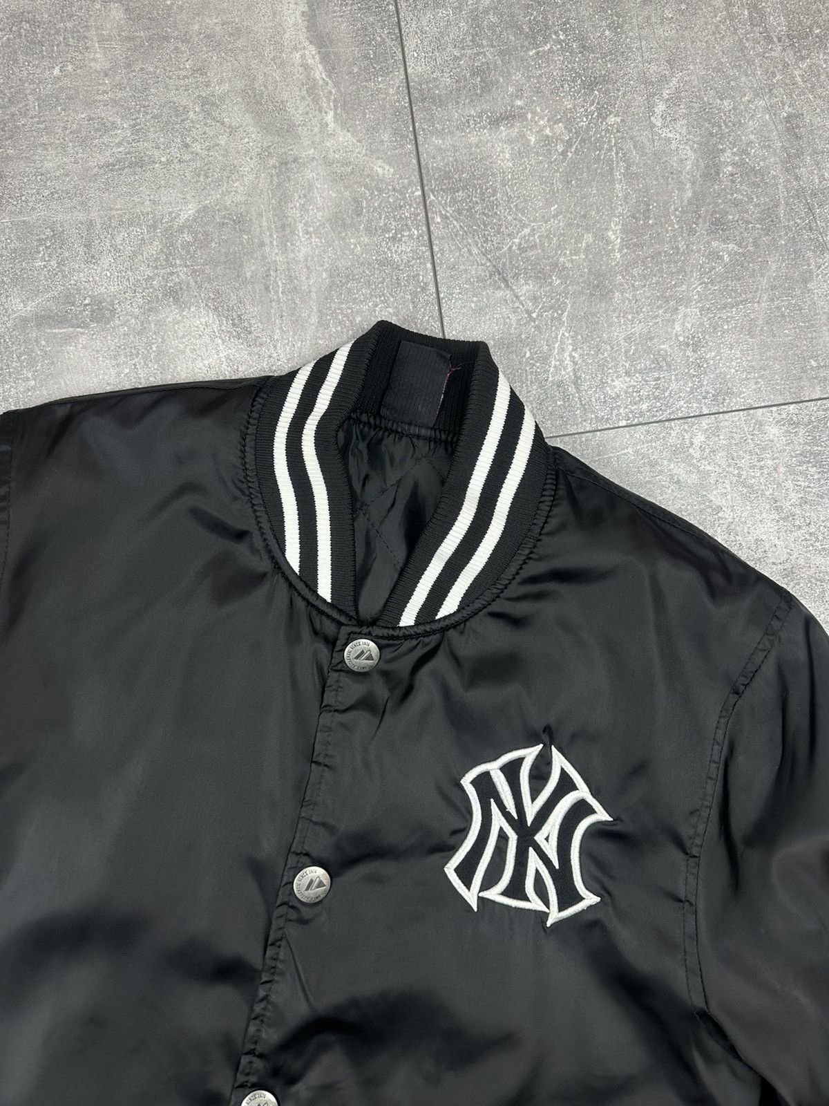 Majestic Majestic New York Yankees Light Y2K Bomber Jacket Size US S / EU 44-46 / 1 - 7 Thumbnail