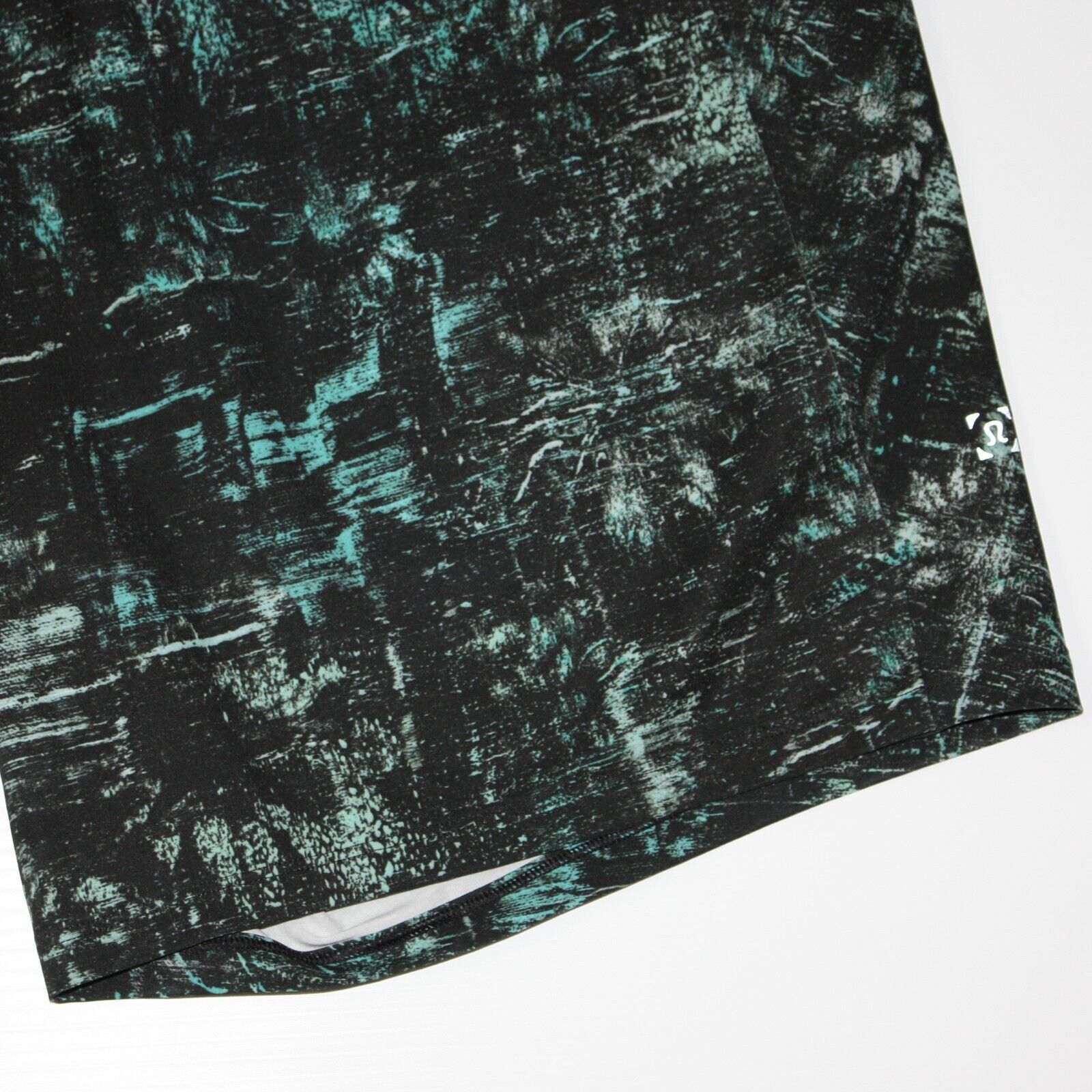 Lululemon Live In Practice Current State Hybrid Board Swim Shorts Size US 36 / EU 52 - 3 Thumbnail