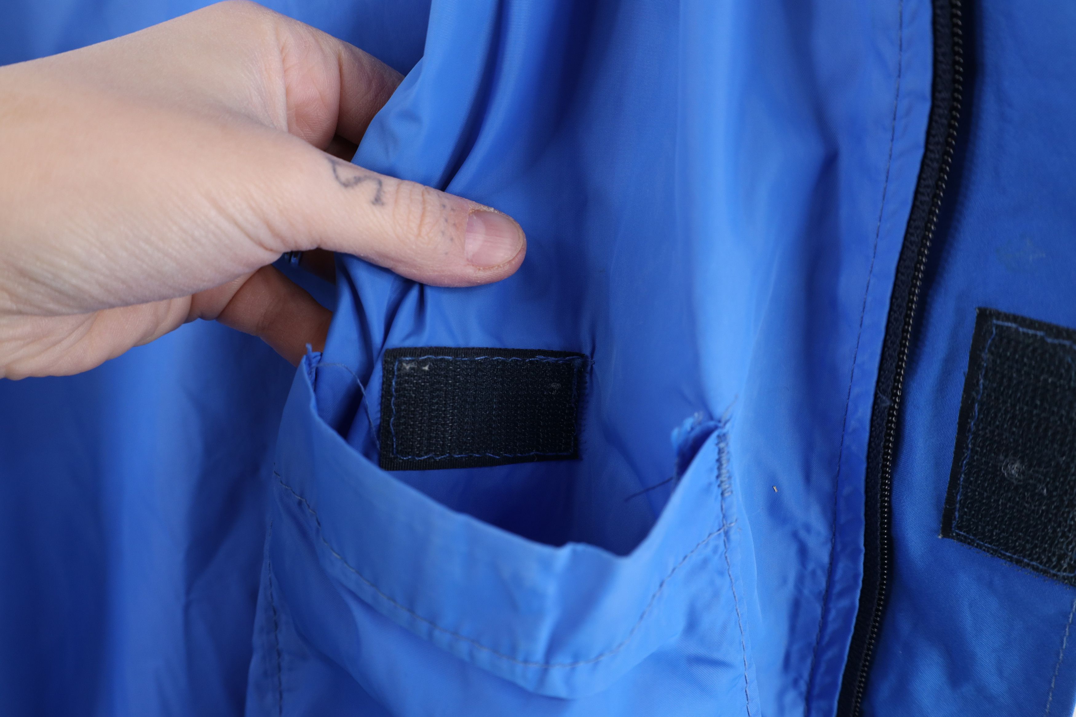 Goretex Vintage 90s Streetwear Goretex Rain Bomber Jacket Blue USA Size US M / EU 48-50 / 2 - 12 Thumbnail