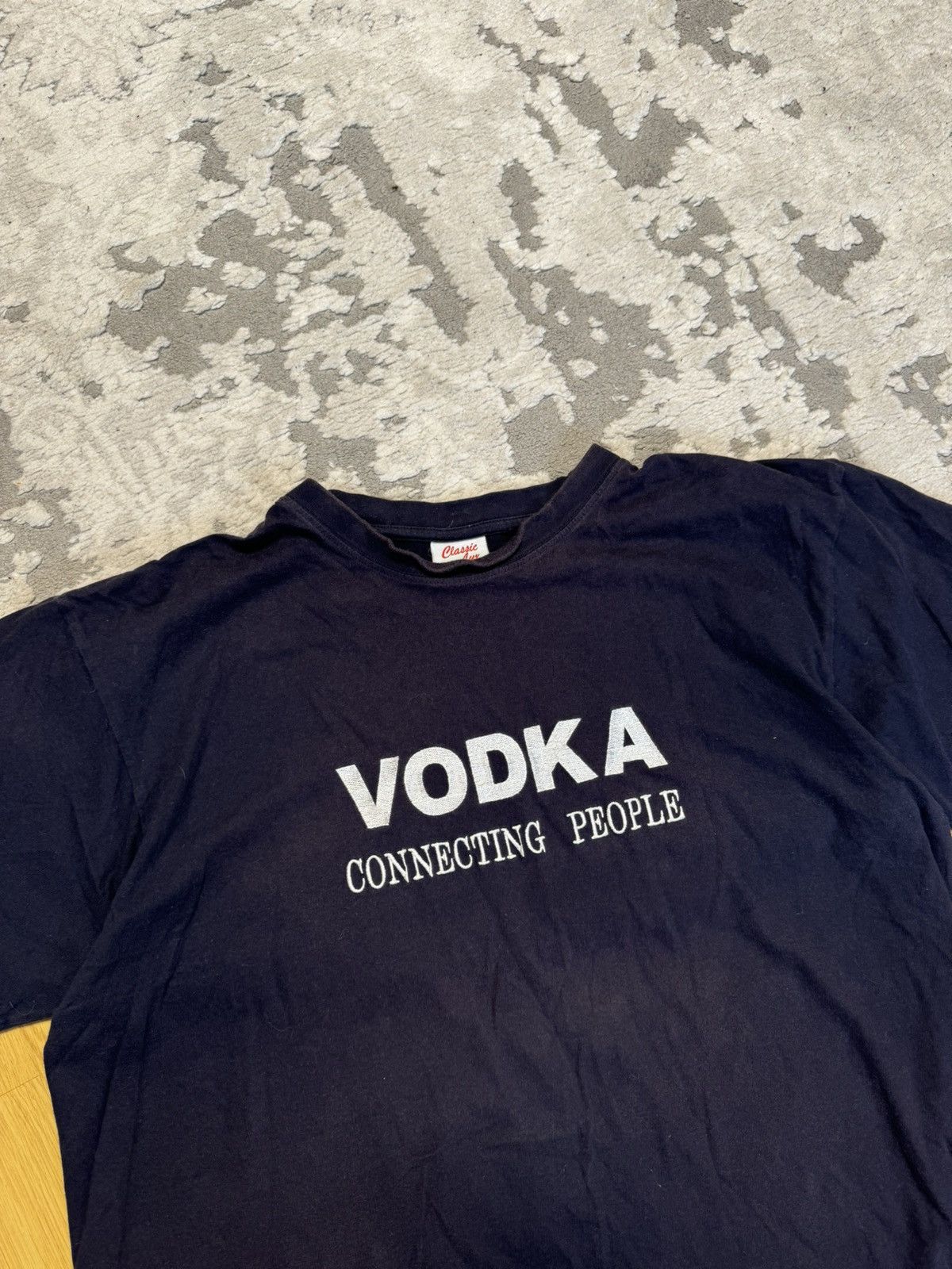 Vintage 🔥Vintage Vodka Connecting People Nokia Tee Size US L / EU 52-54 / 3 - 4 Thumbnail