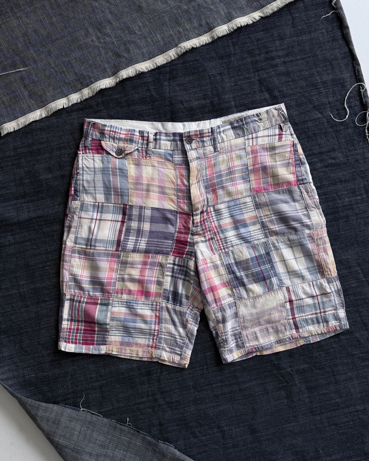 Polo Ralph Lauren POLO RALPH LAUREN PATCHWORK MULTICOLOR SHORT Size US 32 / EU 48 - 1 Thumbnail