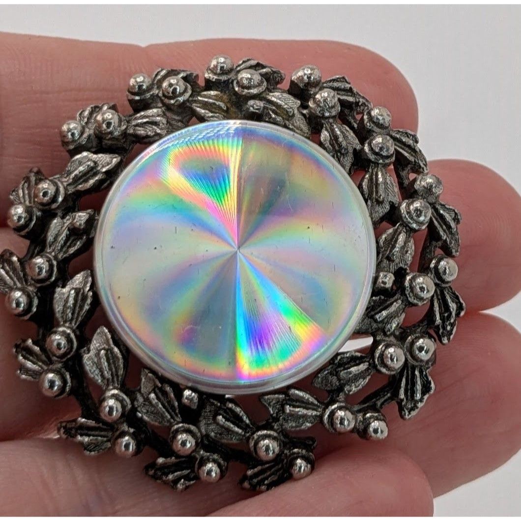 Other Vintage Prismatic Wreath Brooch With Iridescent Glass Center Size ONE SIZE - 7 Thumbnail
