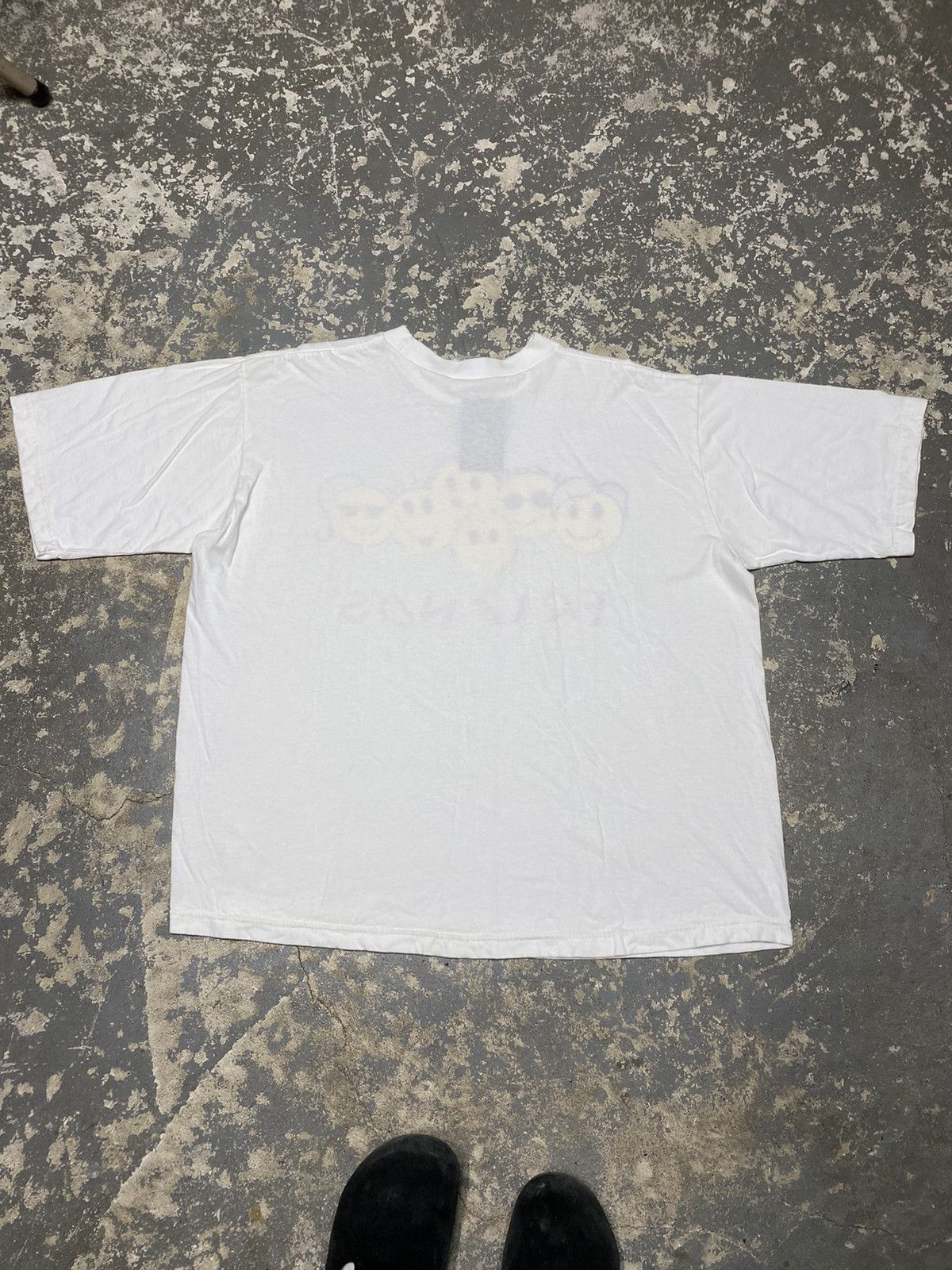Japanese Brand × Vintage Vintage Friends Smiley Faces 90s New Old Stock Tshirt Size US XL / EU 56 / 4 - 5 Thumbnail