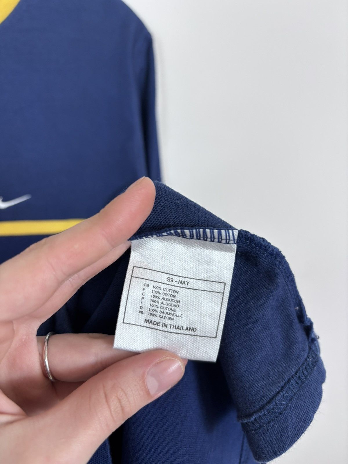 Nike Vintage 90s Nike Y2K Embroidered Swoosh Logo Long Sleeve Tee Size US S / EU 44-46 / 1 - 11 Thumbnail