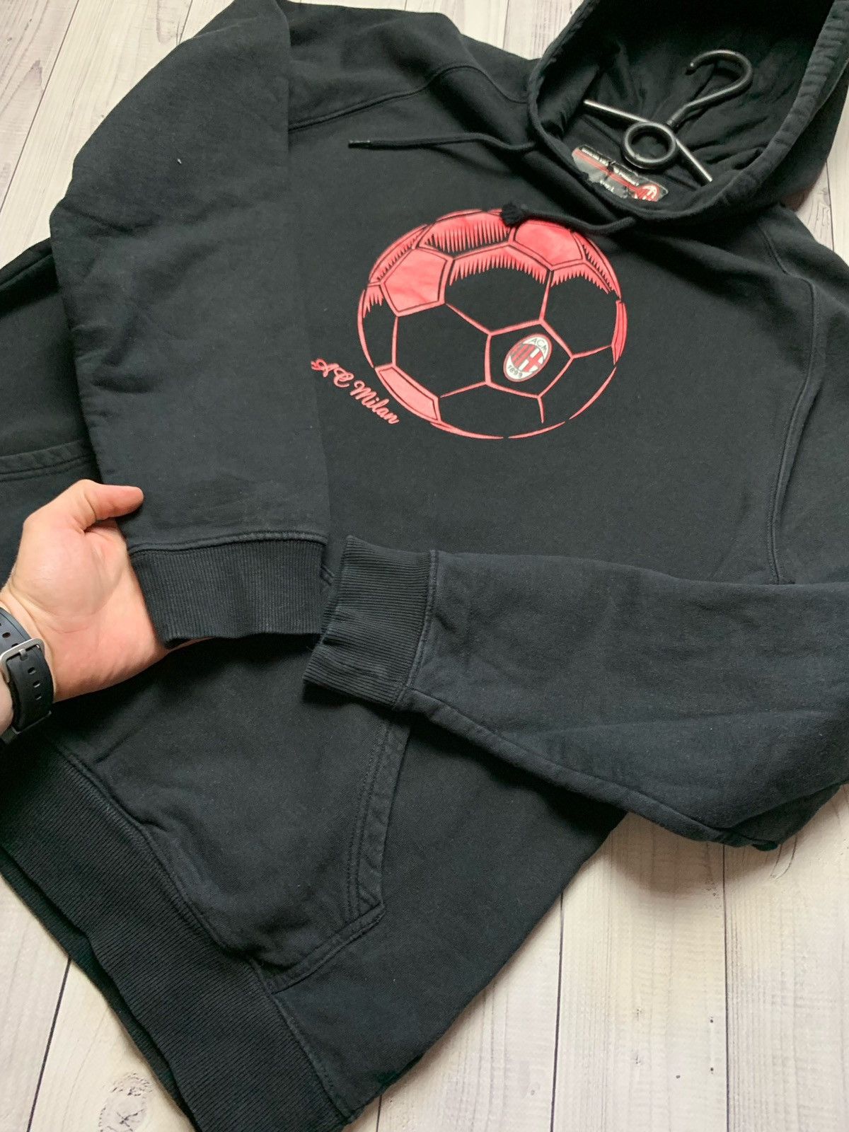 Vintage AC Milan vintage hoodie big logo Size L Size US L / EU 52-54 / 3 - 6 Thumbnail