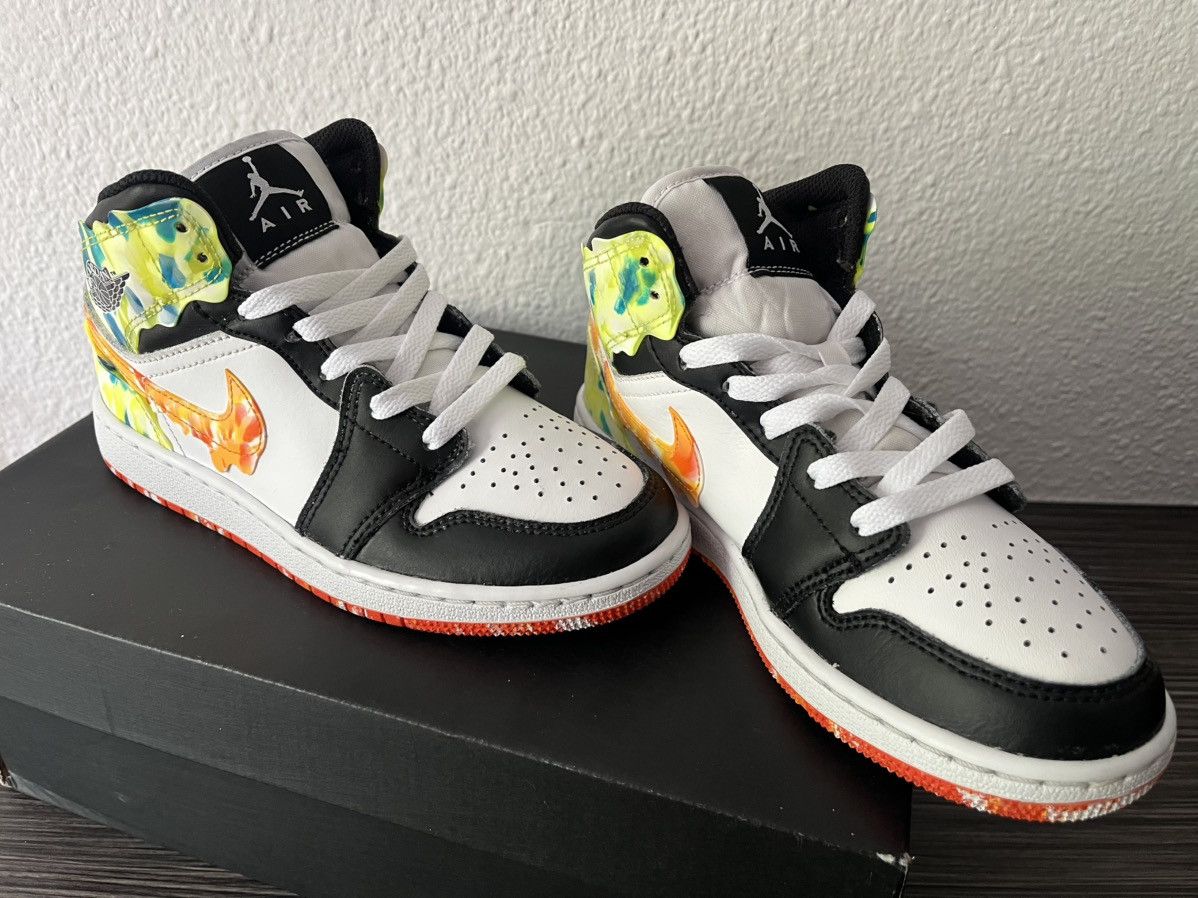Nike Air Jordan 1 Mid “Paint Drip” Size US 6 / IT 36 - 9 Thumbnail