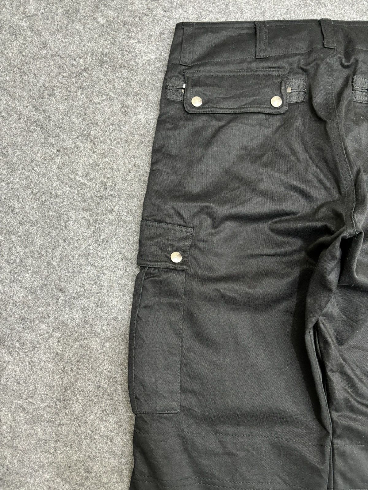 Japanese Brand 💥Punk Style💥Semantic Design Multipockets Zipper Pant F488 Size US 33 - 7 Thumbnail