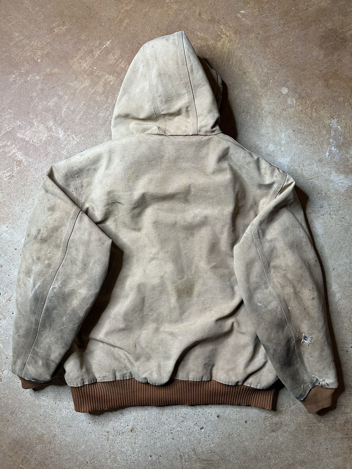 Carhartt × Vintage Vintage Made In USA Carhartt Thrashed Distressed Jacket Size US XXL / EU 58 / 5 - 2 Thumbnail