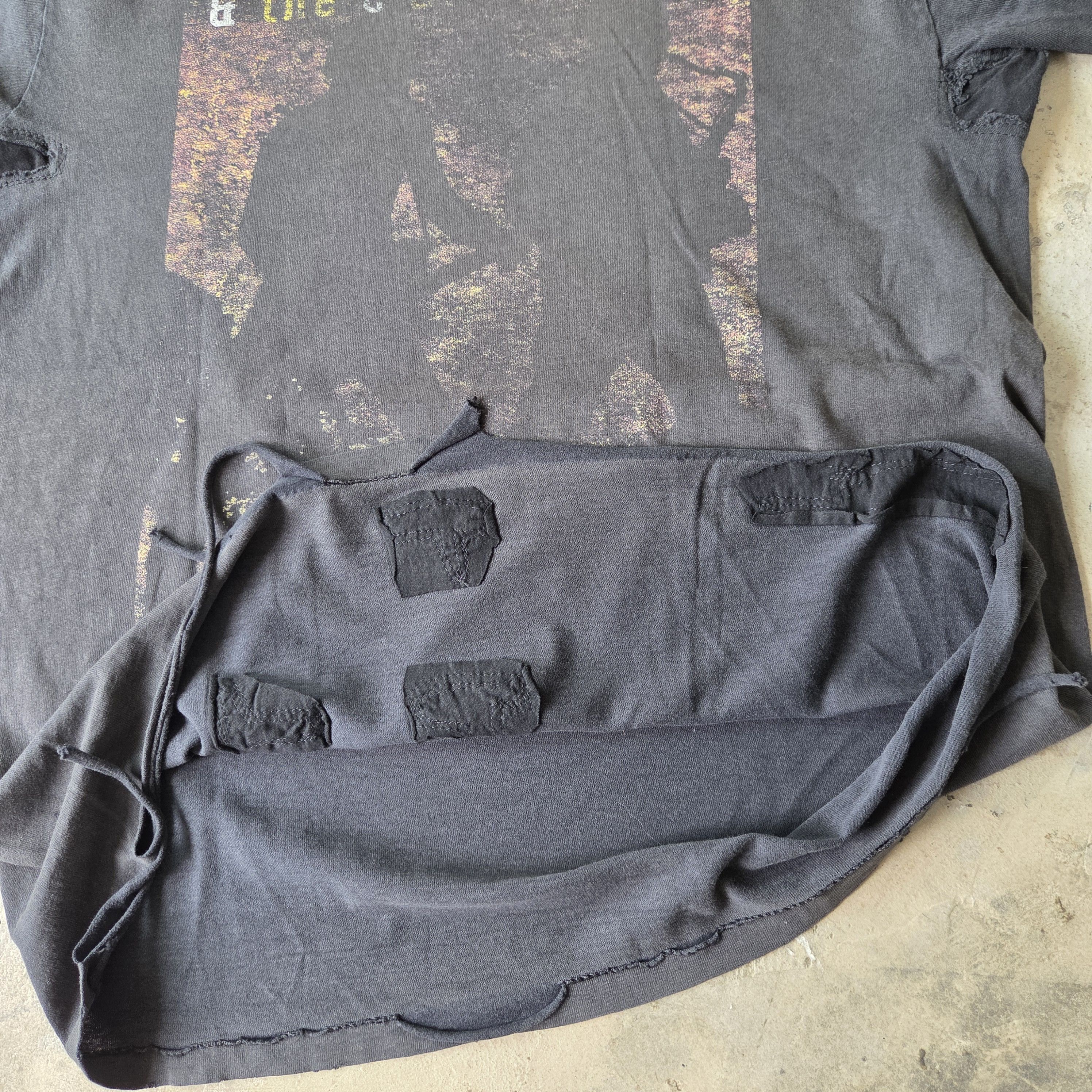 Band Tees Trashed Bruce Springsteen Euro Tour 1999 Size US L / EU 52-54 / 3 - 4 Thumbnail