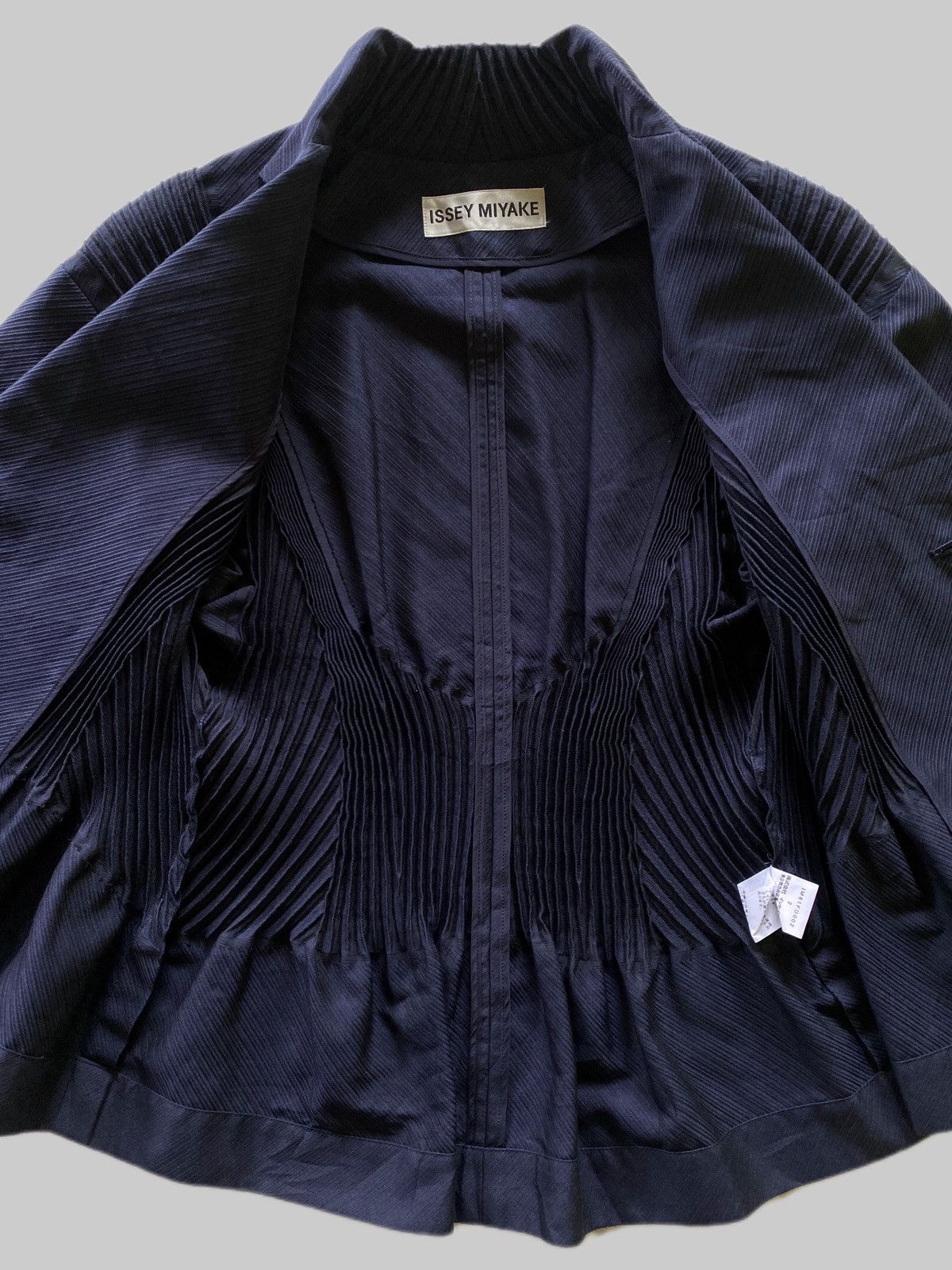 Issey Miyake ARCHIVES❗️ ISSEY MIYAKE Pleated Panel Jacket Size M / US 6-8 / IT 42-44 - 8 Thumbnail