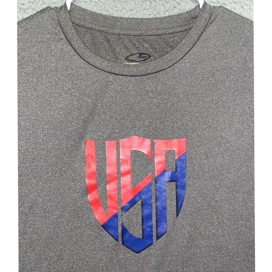 Champion Champion USA T Shirt L Mens Grey Print Crew Neck Tee Short Sleeve Shirt, 100% Polyester, Breathable, Solid, Regular Fit, Vintage: No Size US L / EU 52-54 / 3 - 3 Thumbnail