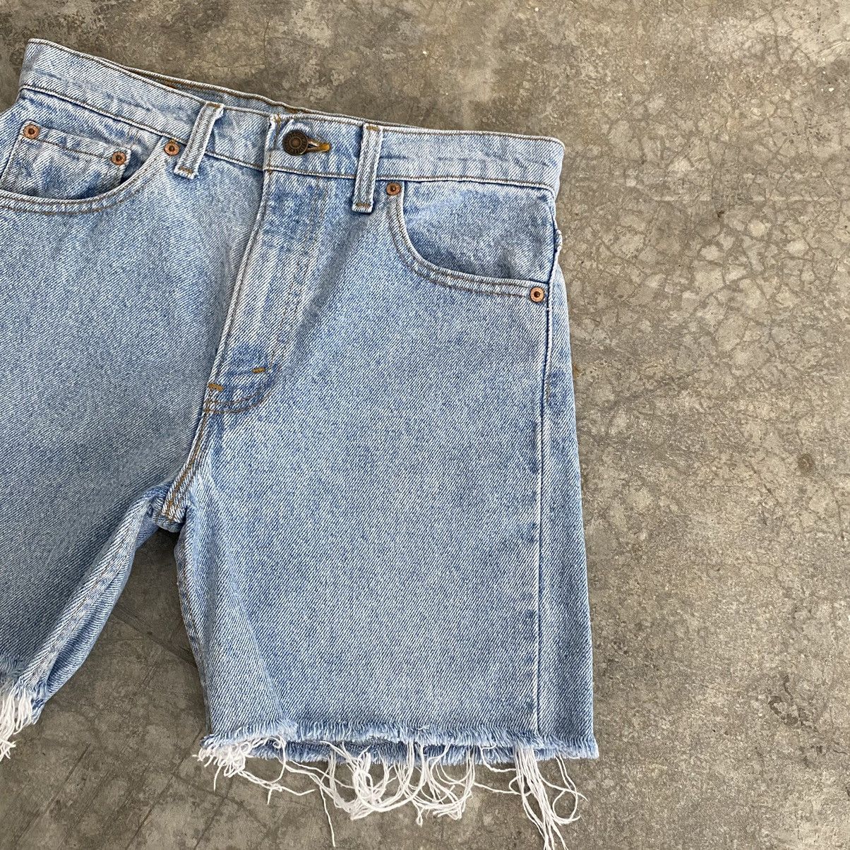 Levi's Vintage 1991 Levis 505 Light Blue Denim Shorts Jorts Cut Off Size US 29 - 5 Thumbnail