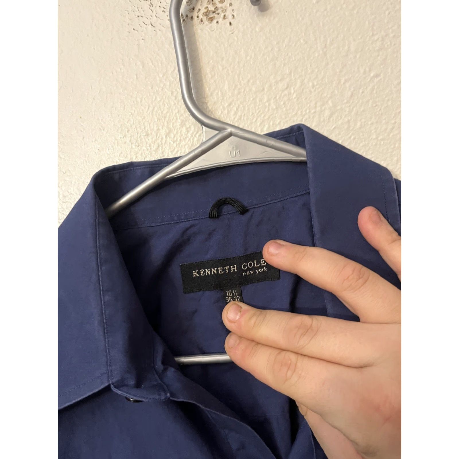 Kenneth Cole KENNETH COLE Shirt Mens Size 16.5 Blue Solid Reg Fit Button-Up Long Sleeve Collared Knit Size US L / EU 52-54 / 3 - 3 Thumbnail