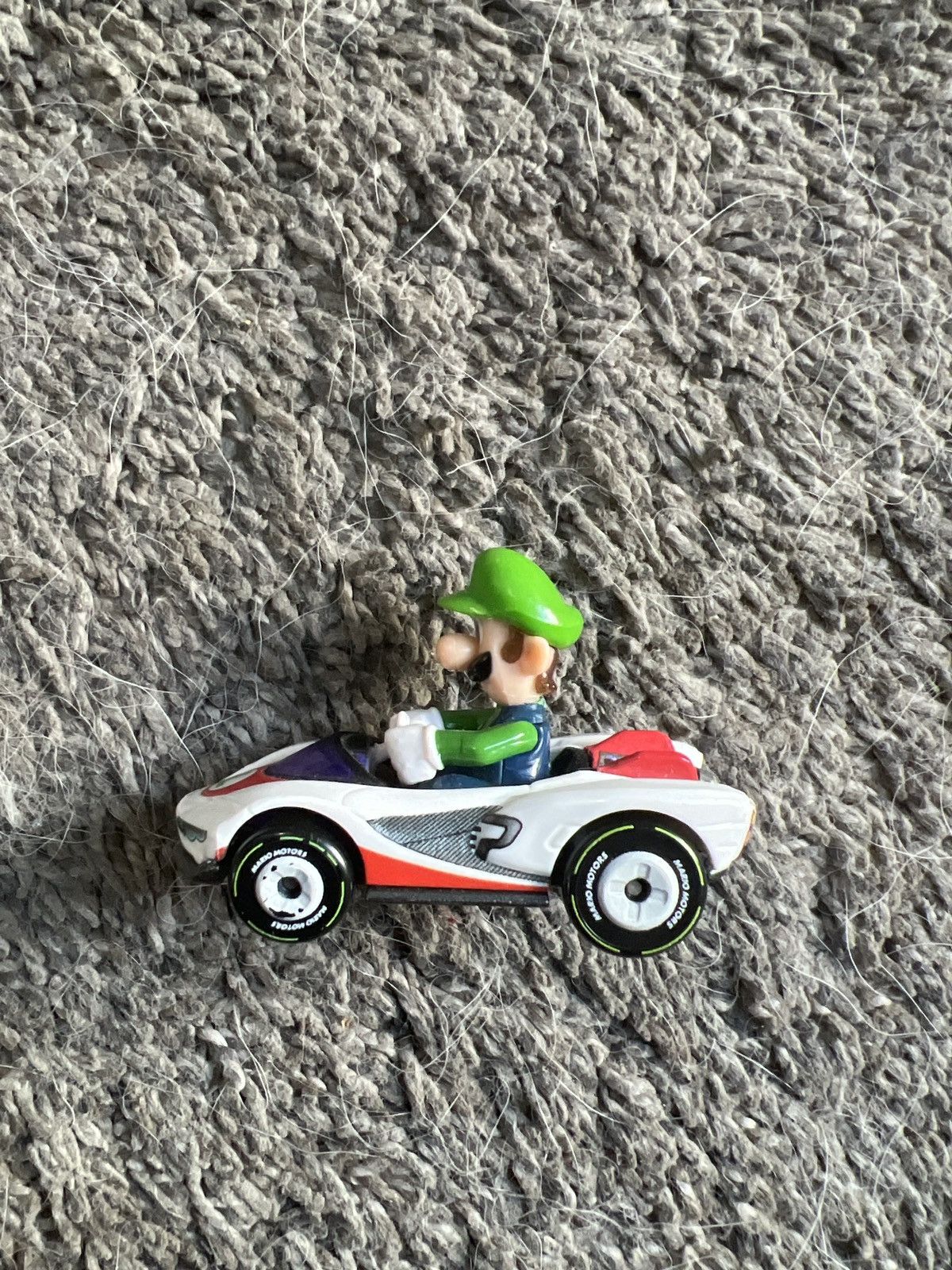 Nintendo 2019 Mattel Nintendo Hot Wheels Mario Kart Luigi P-Wing Size ONE SIZE - 3 Thumbnail
