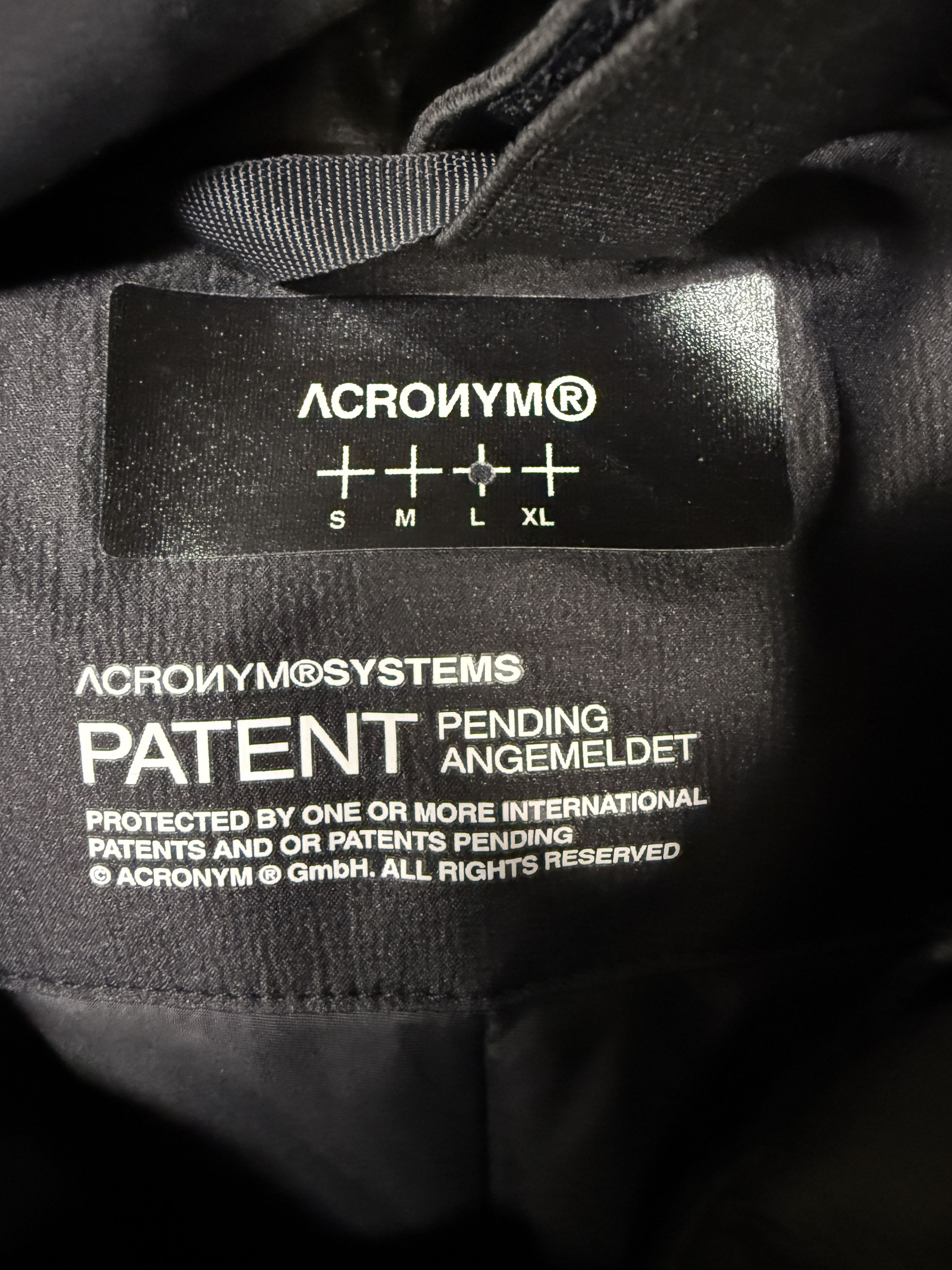 Acronym Acronym J46-FO 2L Infinium Film Out J46-FO Coat Size US L / EU 52-54 / 3 - 6 Thumbnail