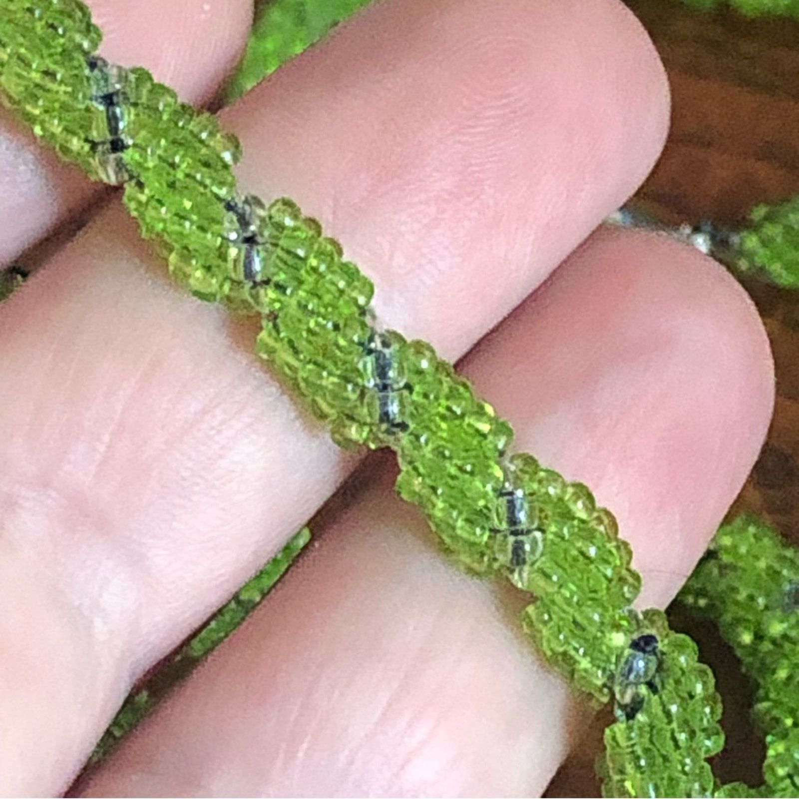 Handmade Handmade braided green seed bead necklace and bracelet set Size ONE SIZE - 3 Thumbnail