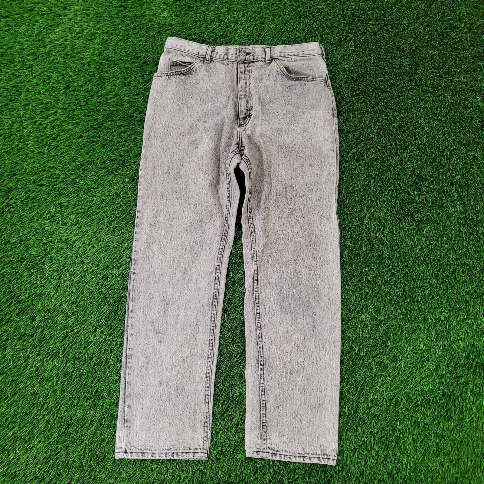 image of Vintage 80's Lee Mom Jeans 12 32X30 in Grey, Women's (Size 34)