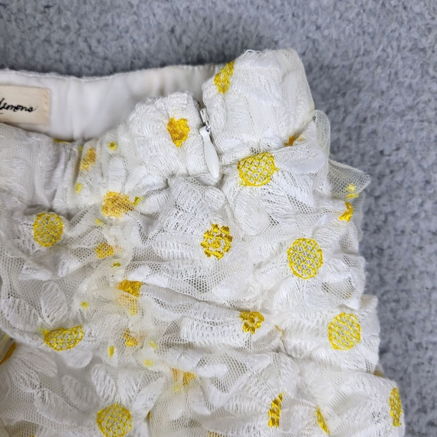 For Love & Lemons For Love & Lemons Skirt Women L Yellow Mini Daisy TULLE Short Retro 90s? Size 36" / US 14 / IT 50 - 6 Thumbnail