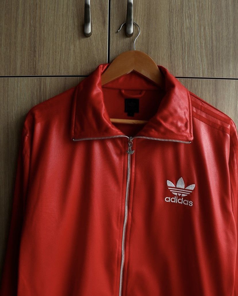 Adidas × Vintage Vintage 00’s Y2K Adidas Chile62 Waxed Shine Zip Sweatshirt Size US S / EU 44-46 / 1 - 5 Thumbnail
