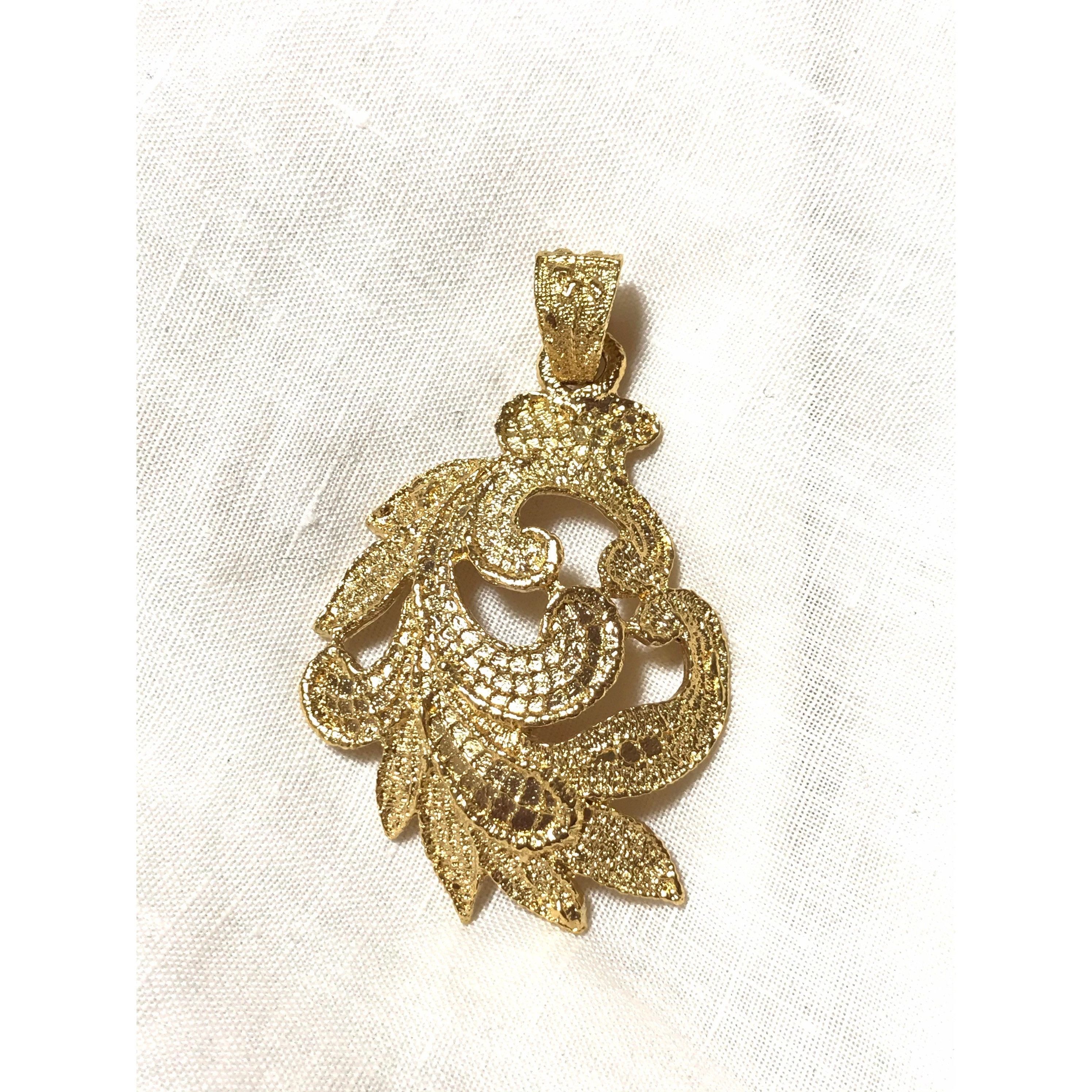 Yves Saint Laurent MINT. Vintage Yves Saint Laurent arabesque pendant top. Size ONE SIZE - 3 Thumbnail
