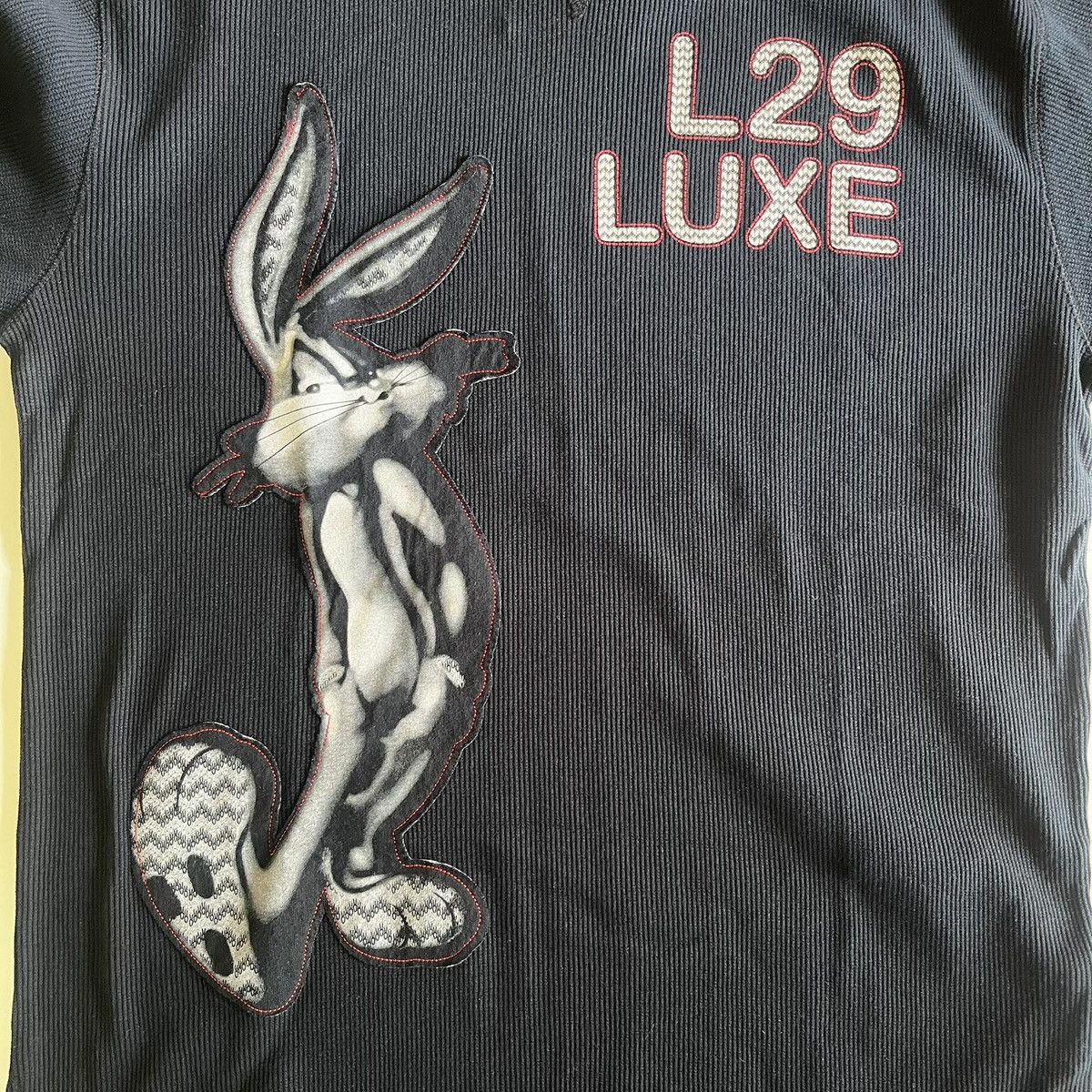 Other Vtg Y2K Lot 29 Luxe Looney Tunes Graphic Long Sleeve XL NWT Size US XL / EU 56 / 4 - 8 Thumbnail