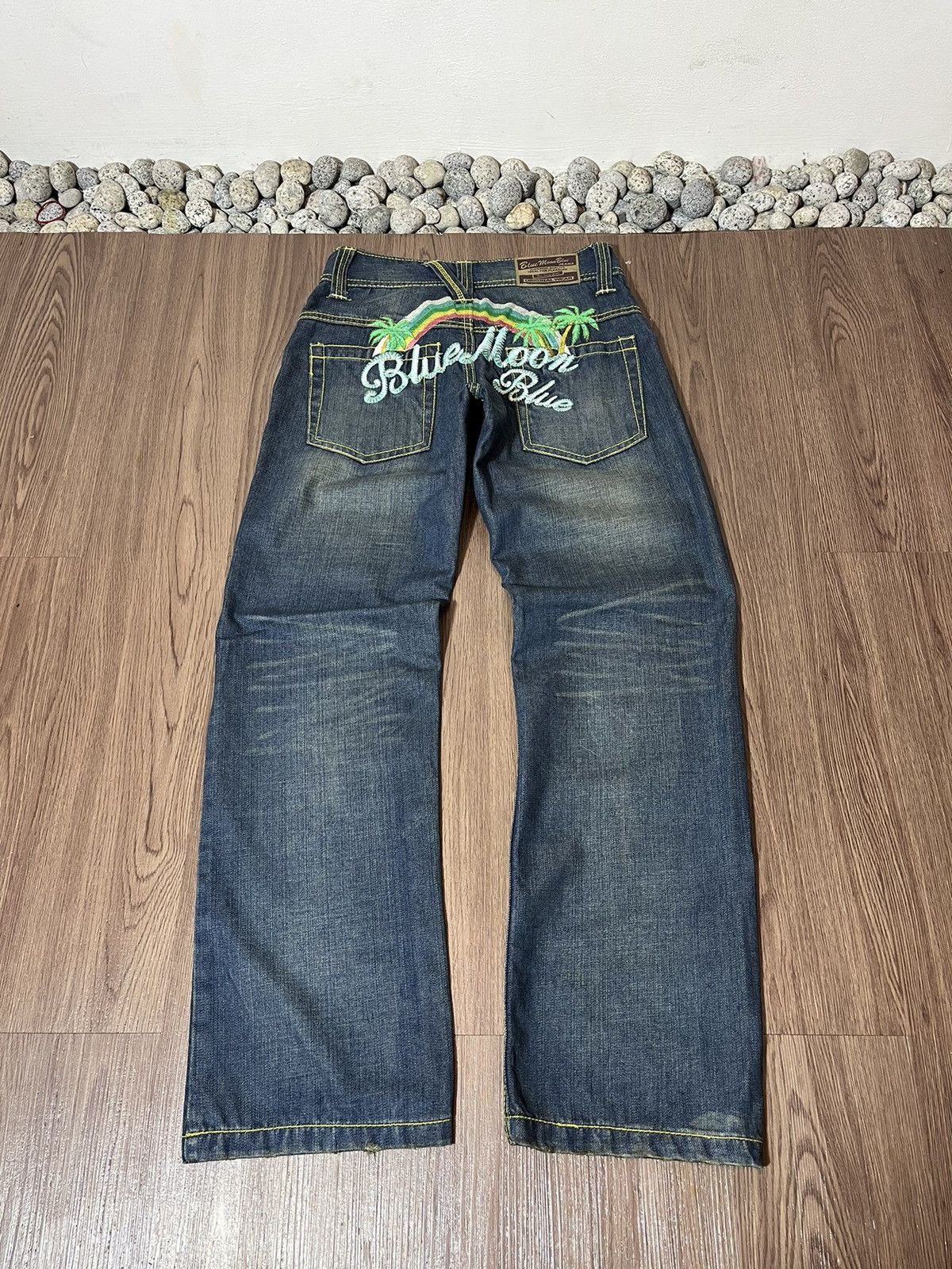 Blue Blue Japan × Hysteric Glamour × Japanese Brand Y2K Blue Moon Blue japan Surfing Back Embroidery denim Size US 28 / EU 44 - 6 Thumbnail
