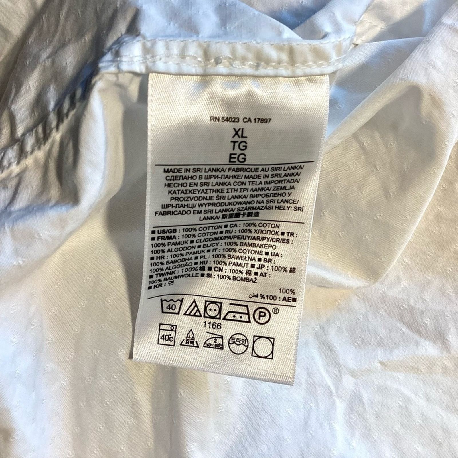 Banana Republic Banana Republic Tailored Slim Fit Button Down Size US XL / EU 56 / 4 - 7 Thumbnail