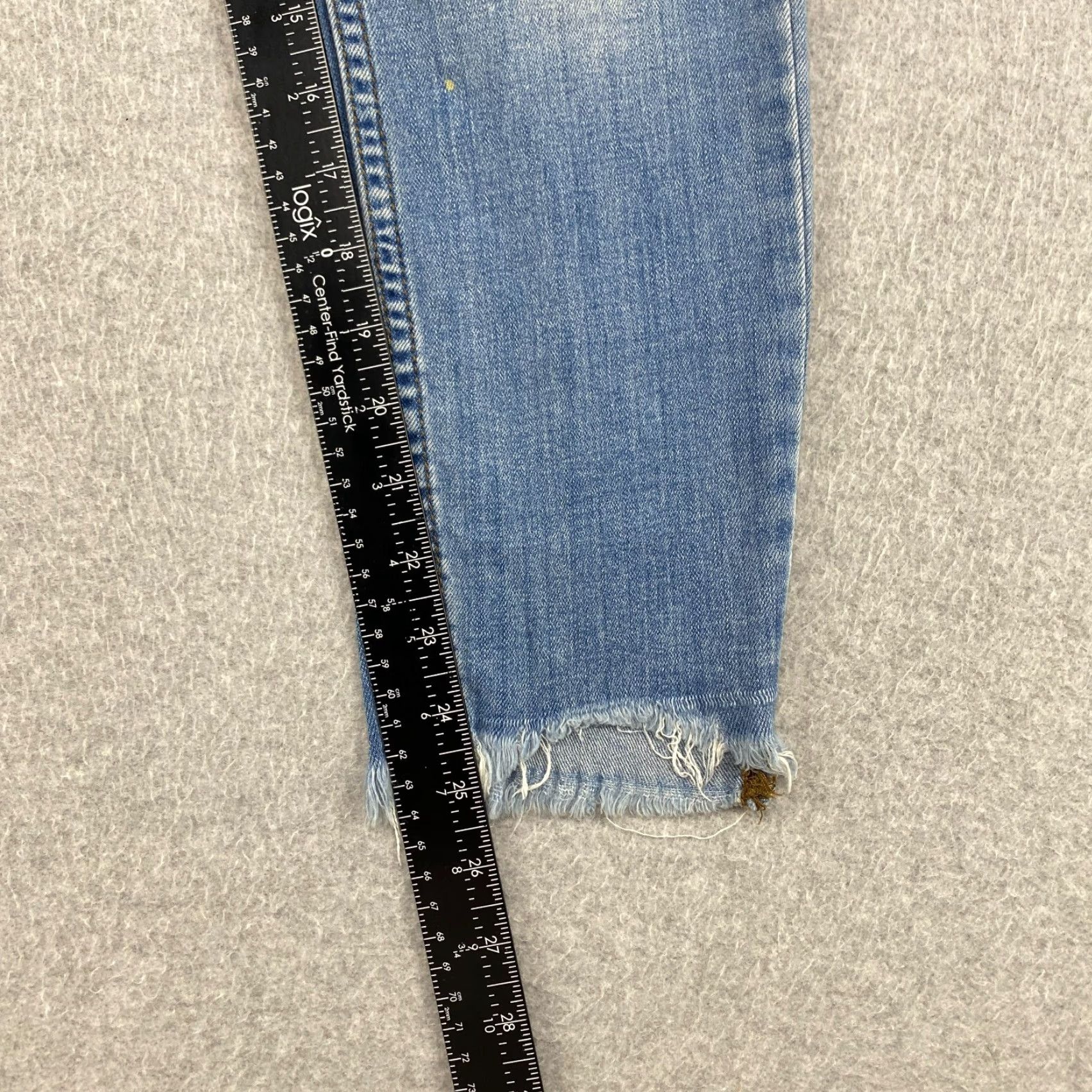 Free People VINTAGE? Free People Jeans Womens Blue Skinny Ankle Distressed Rip Denim 27/32 Mid Rise 5-Pocket Stretch Belt Loops Size 27" / US 4 / IT 40 - 7 Thumbnail